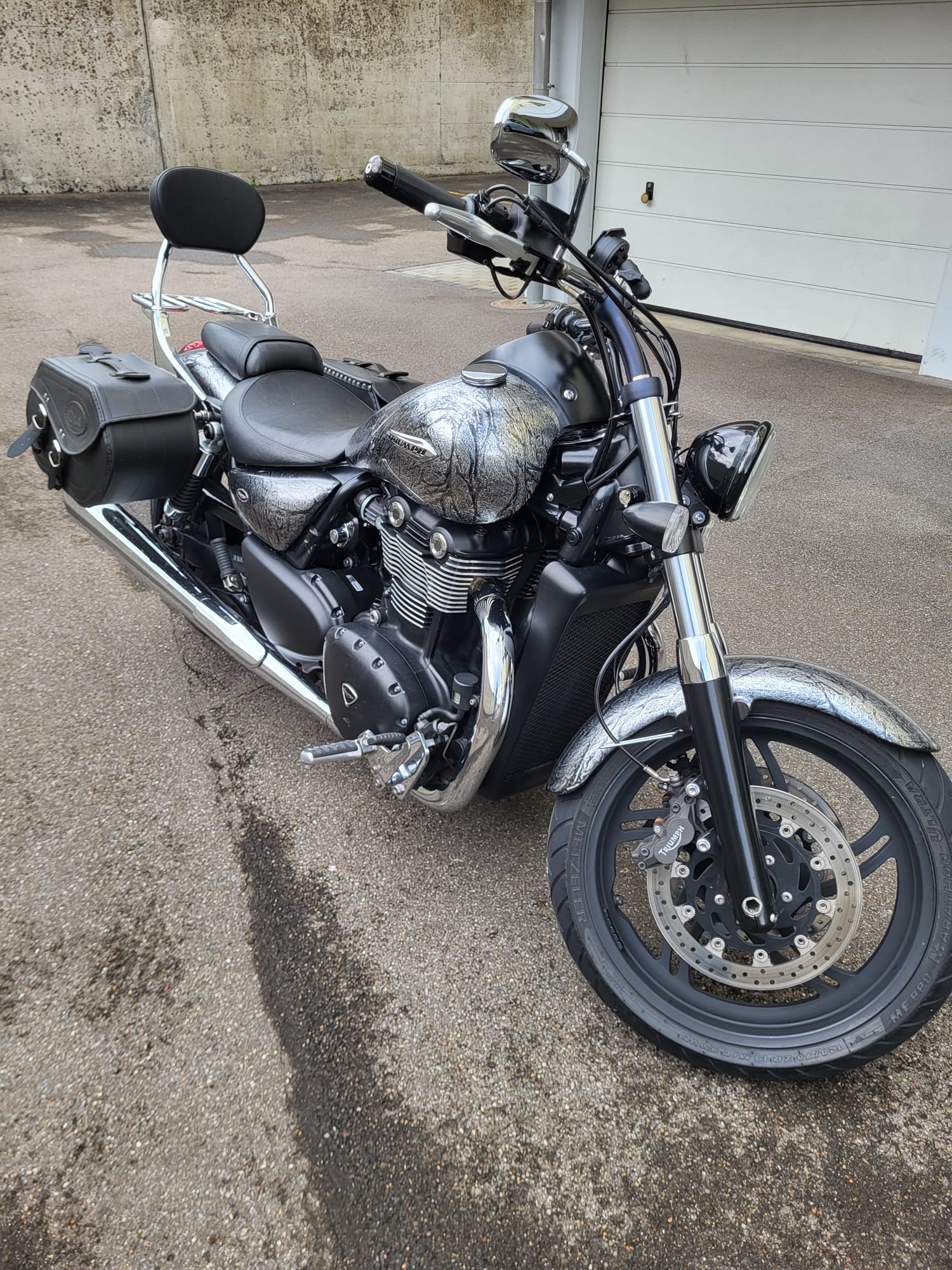 TRIUMPH Thunderbird Storm 1700 ABS-image-2