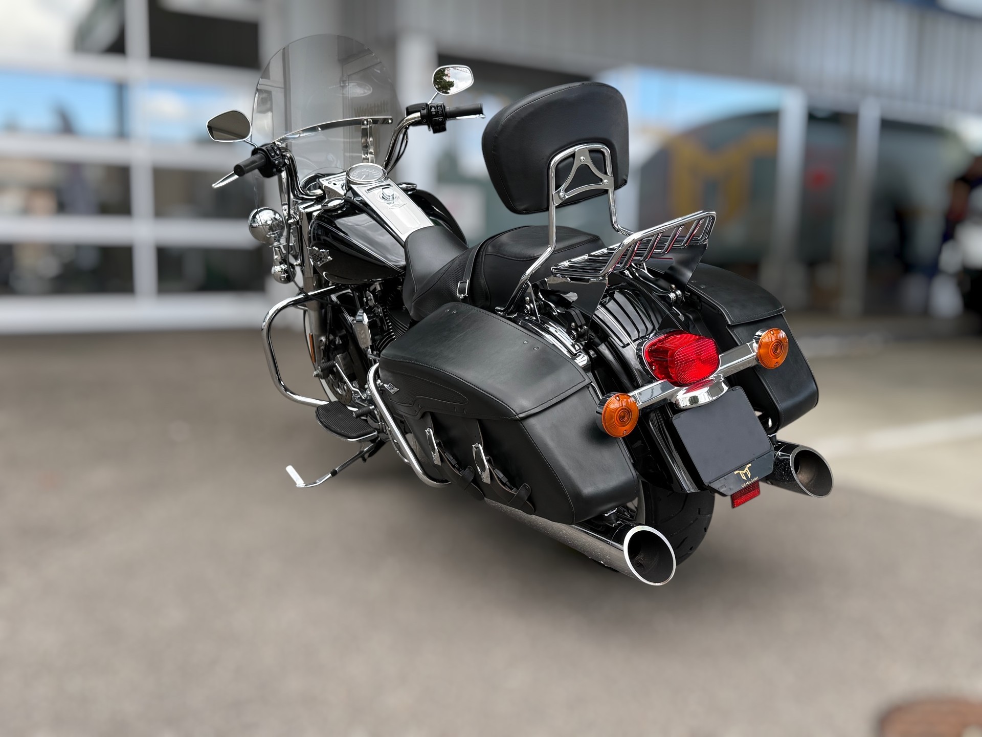HARLEY-DAVIDSON FLHRC Road King Classic 103 ABS-image-12