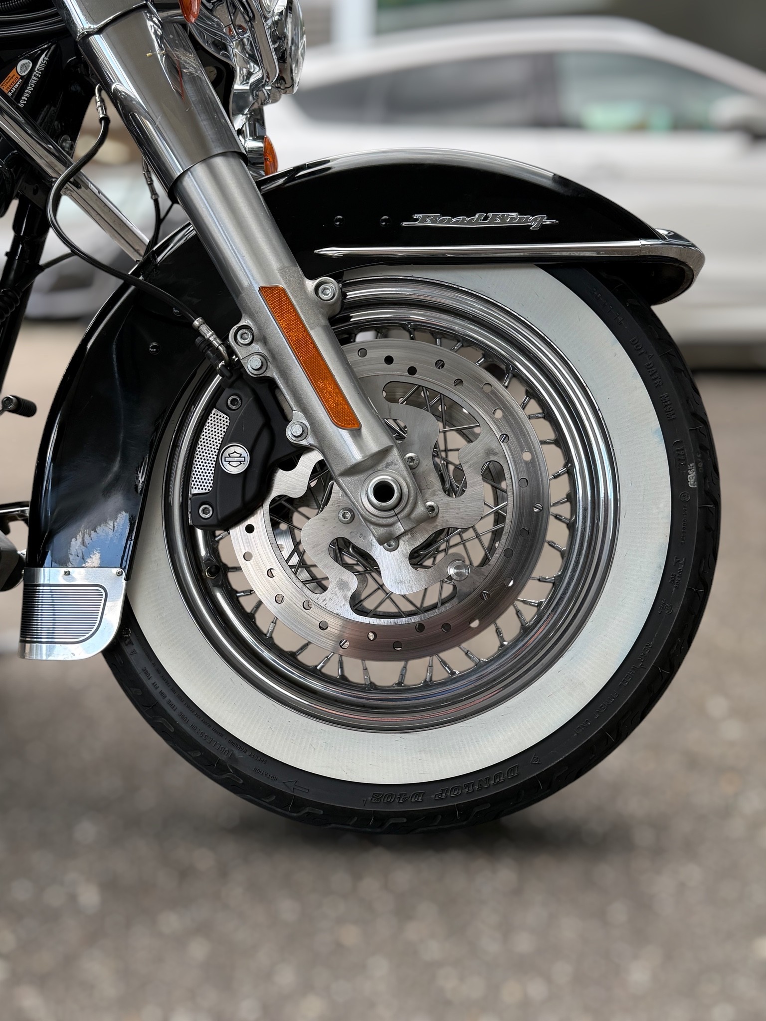 HARLEY-DAVIDSON FLHRC Road King Classic 103 ABS-image-4