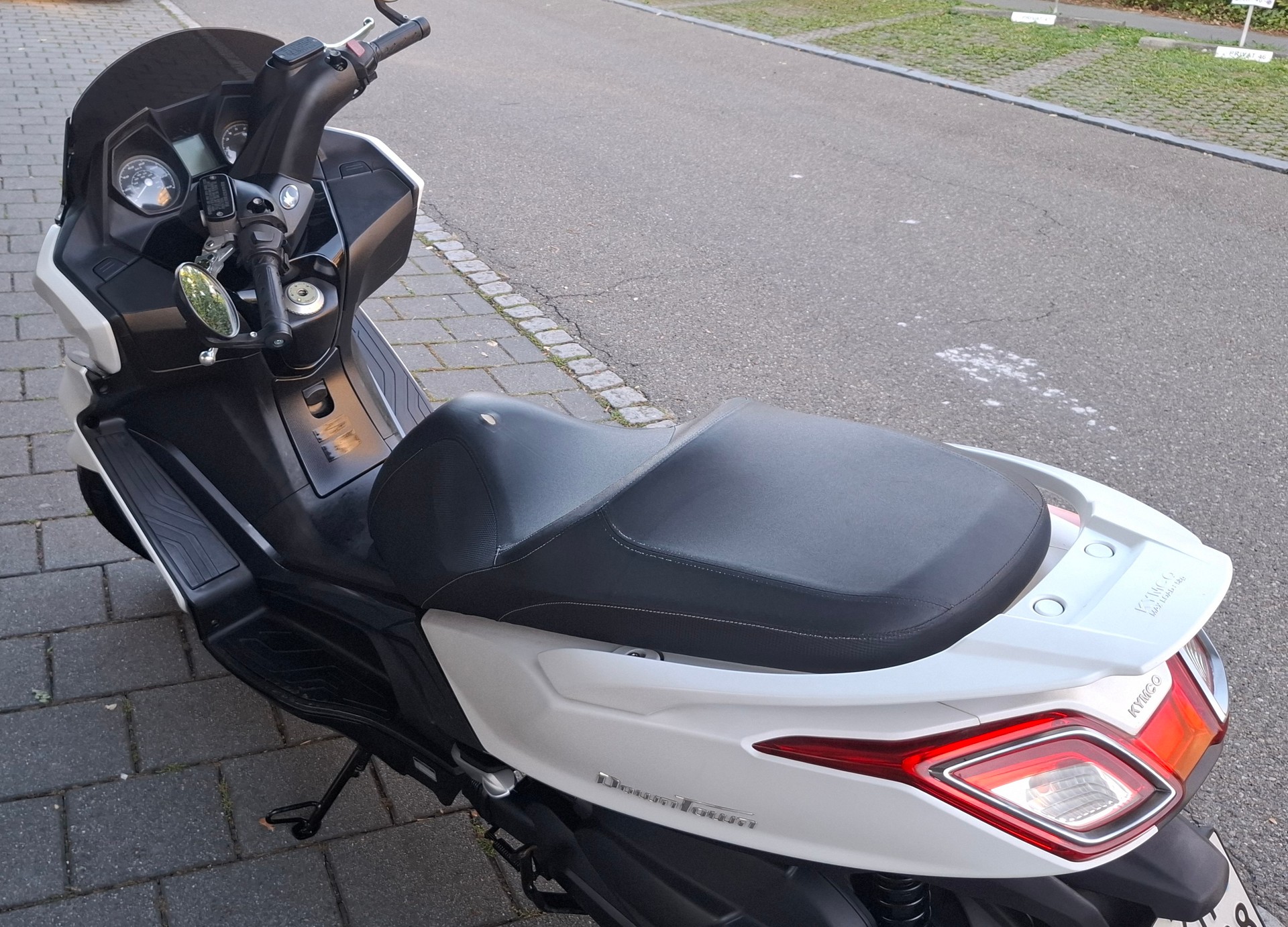 KYMCO Downtown 125 i ABS-image-4