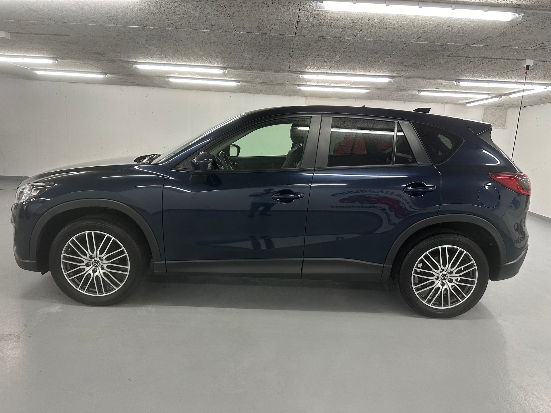 MAZDA CX-5 2.2 D HP Revolution AWD-image-4