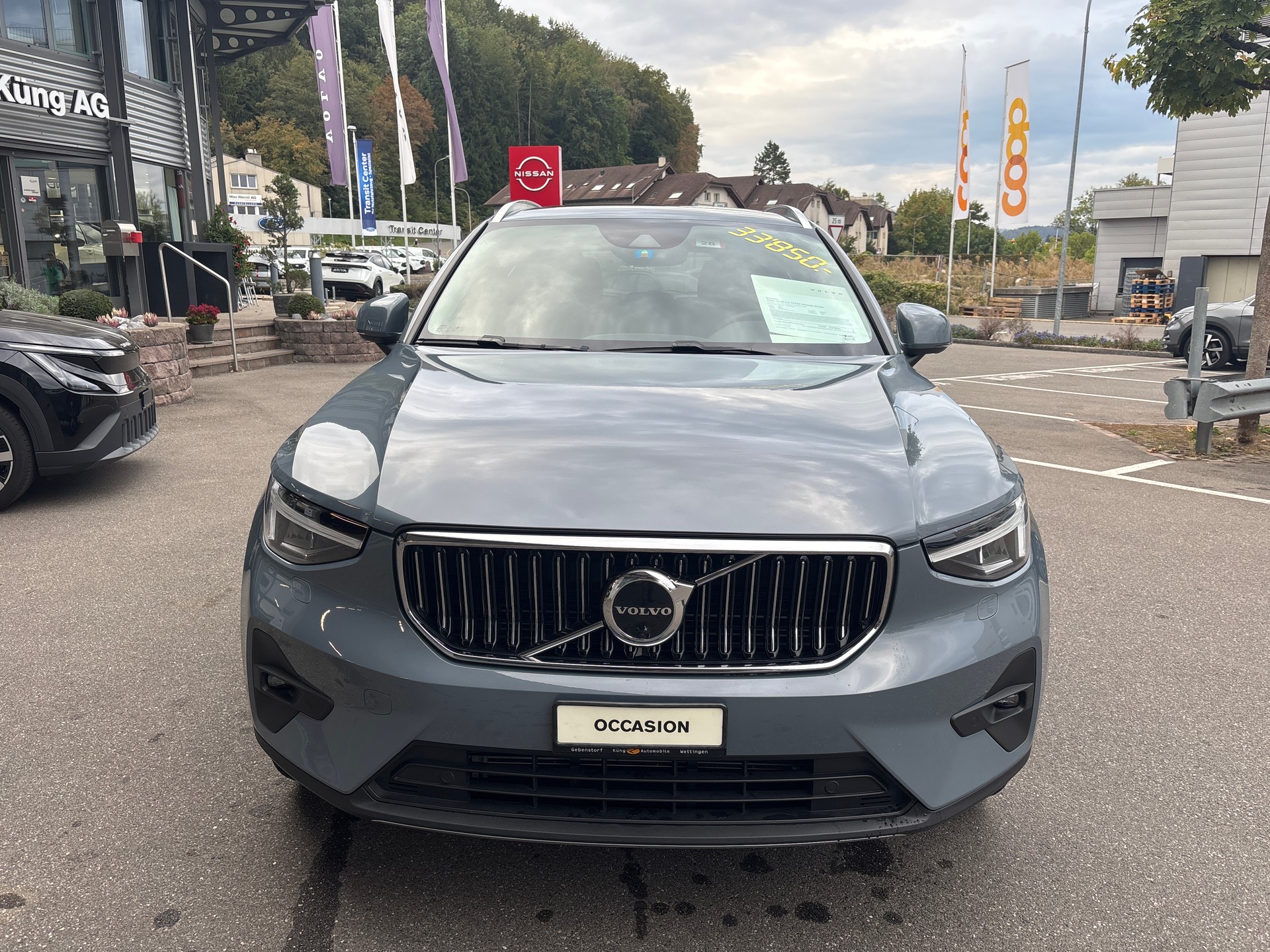 VOLVO XC40 T5 PHEV Ultimate Bright DCT-image-2