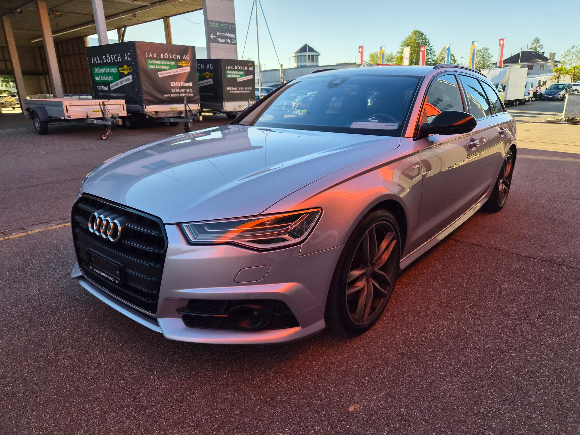 AUDI A6 Avant 3.0 TDI V6 quattro S-tronic-showroom-element-2