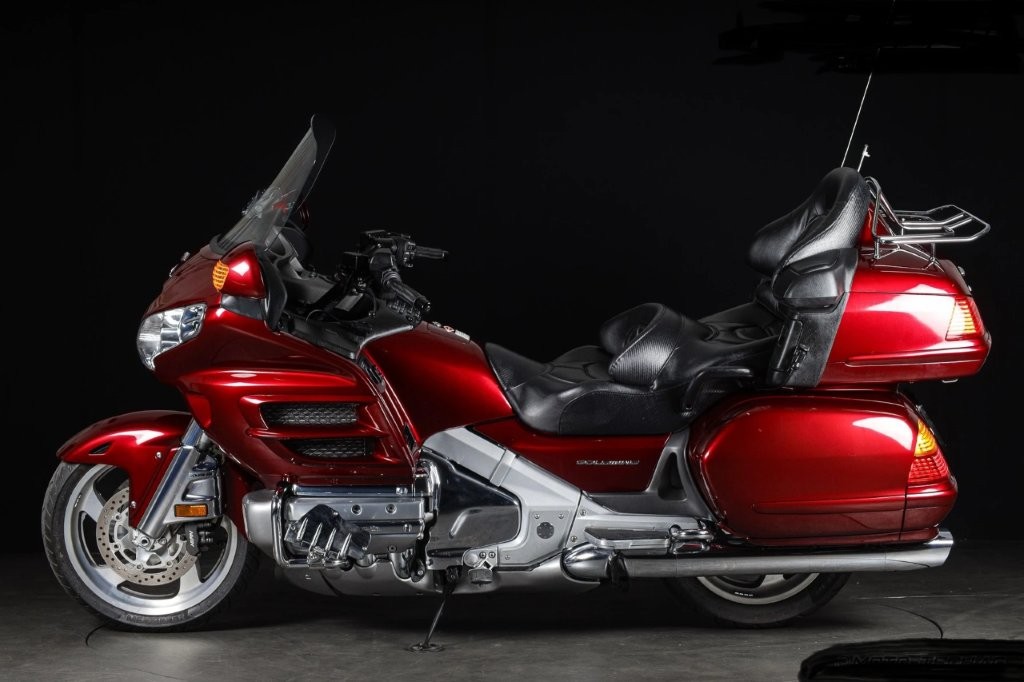 HONDA GL 1800 A Goldwing-image-1