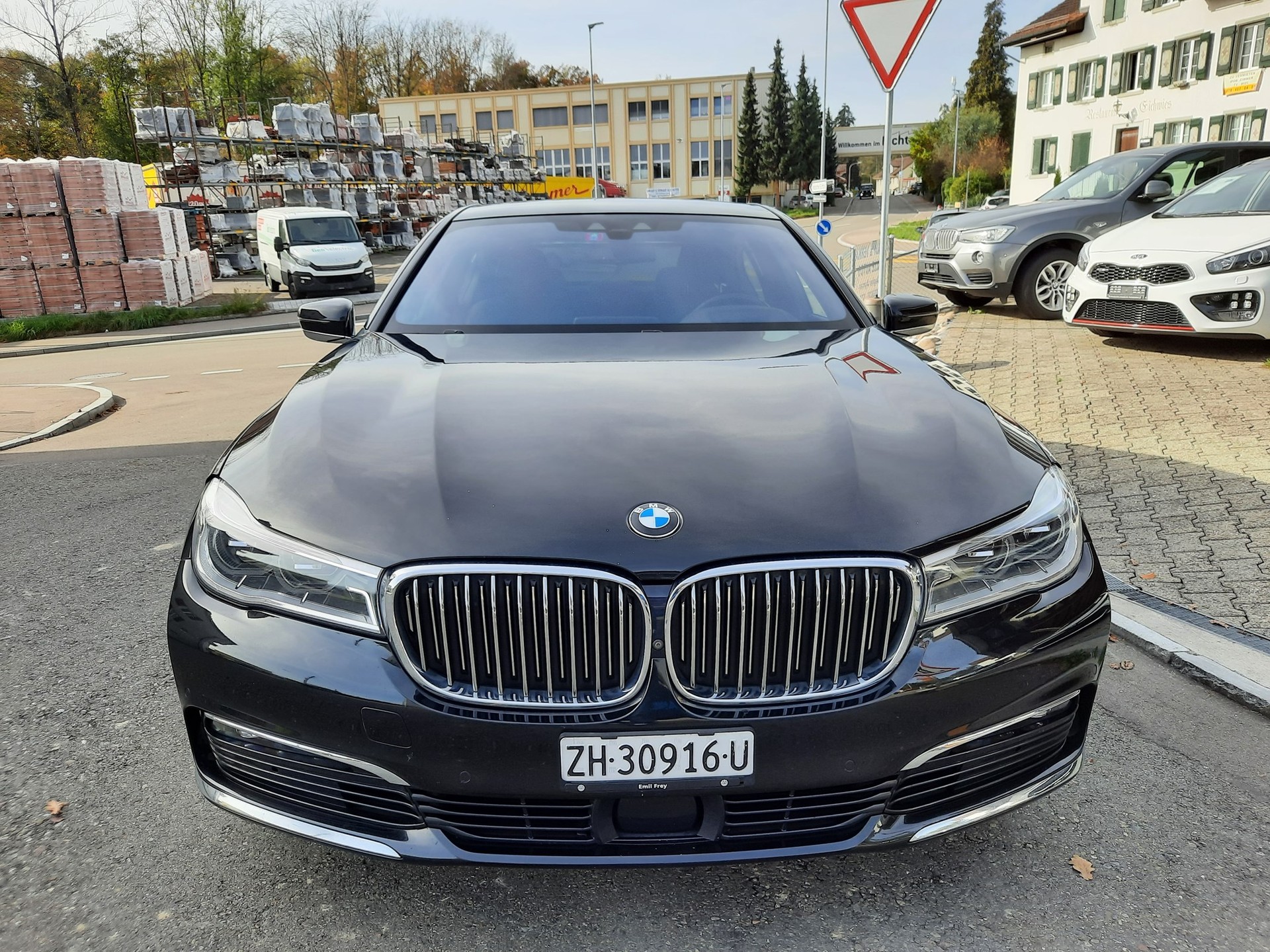 BMW 730d xDrive Steptronic-image-1
