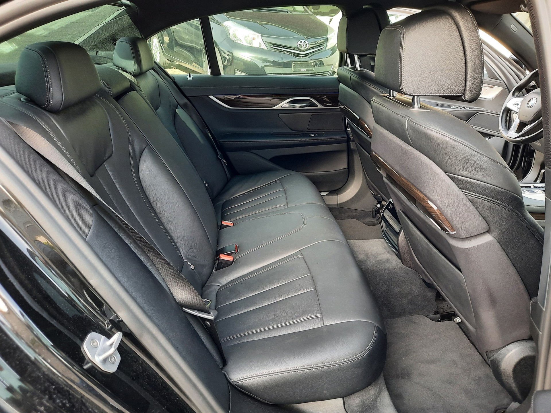 BMW 730d xDrive Steptronic-image-14