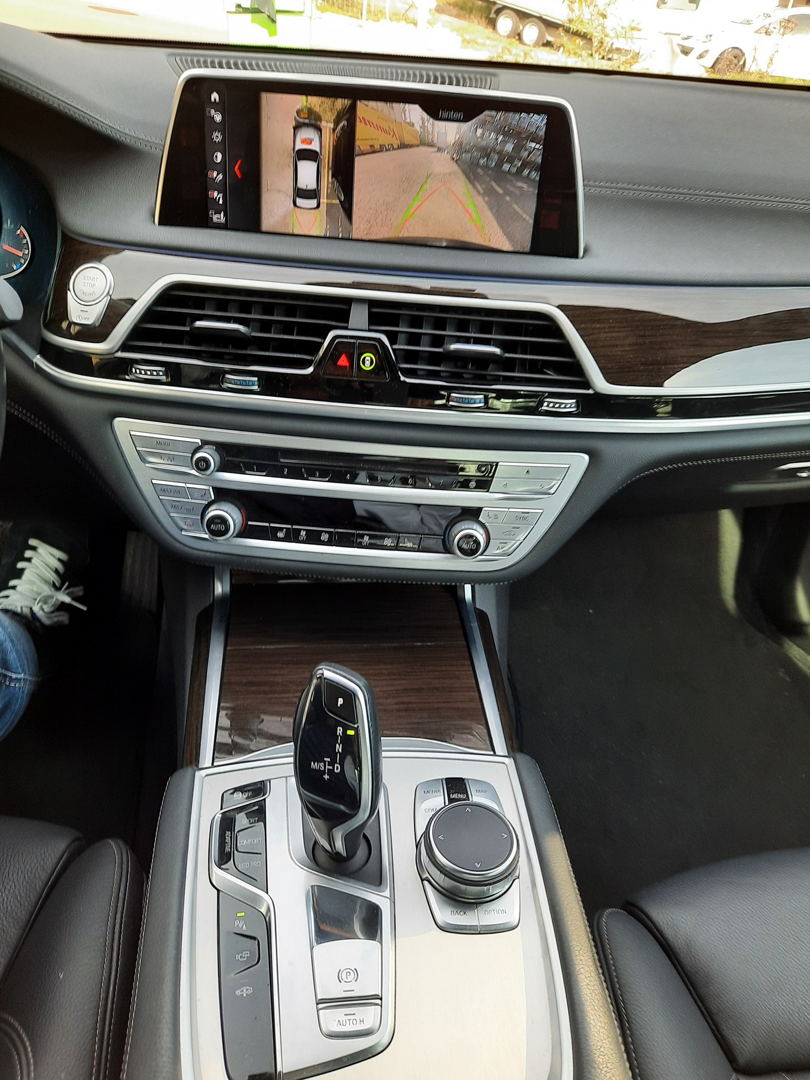 BMW 730d xDrive Steptronic-image-11