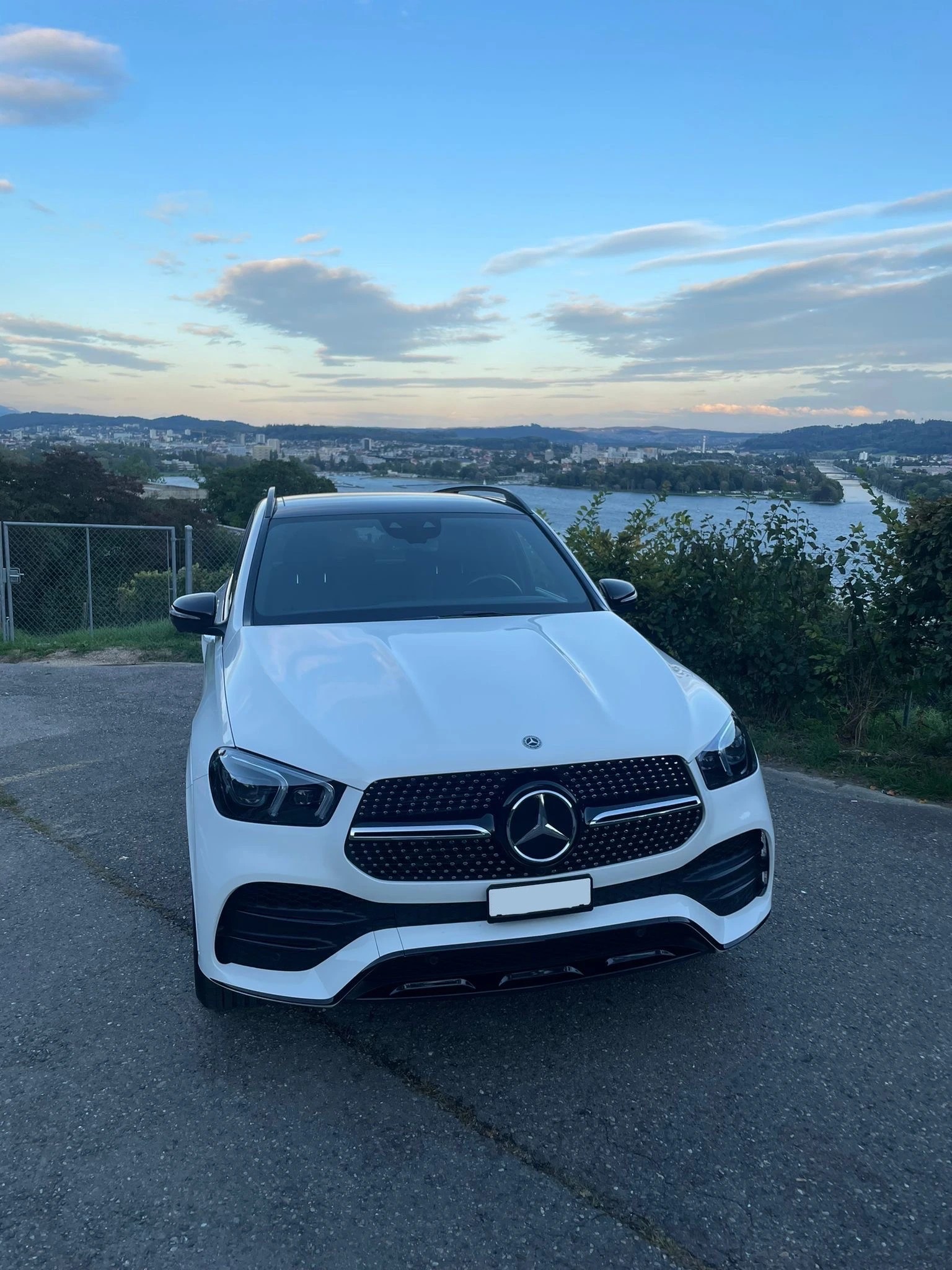 MERCEDES-BENZ GLE 400 d 4Matic AMG Line 9G-Tronic-image-1