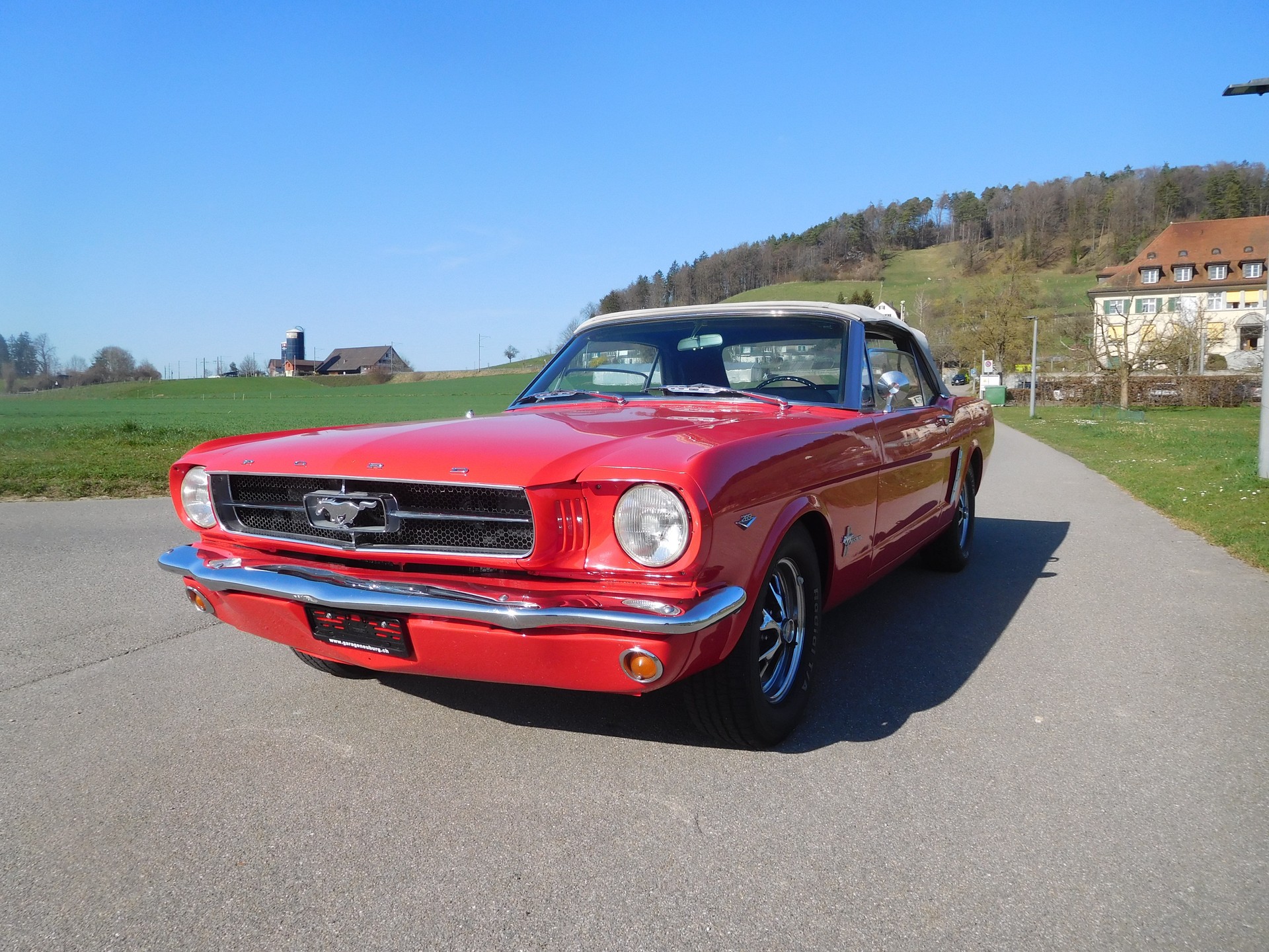 FORD MUSTANG V8 Cabrio-image-7