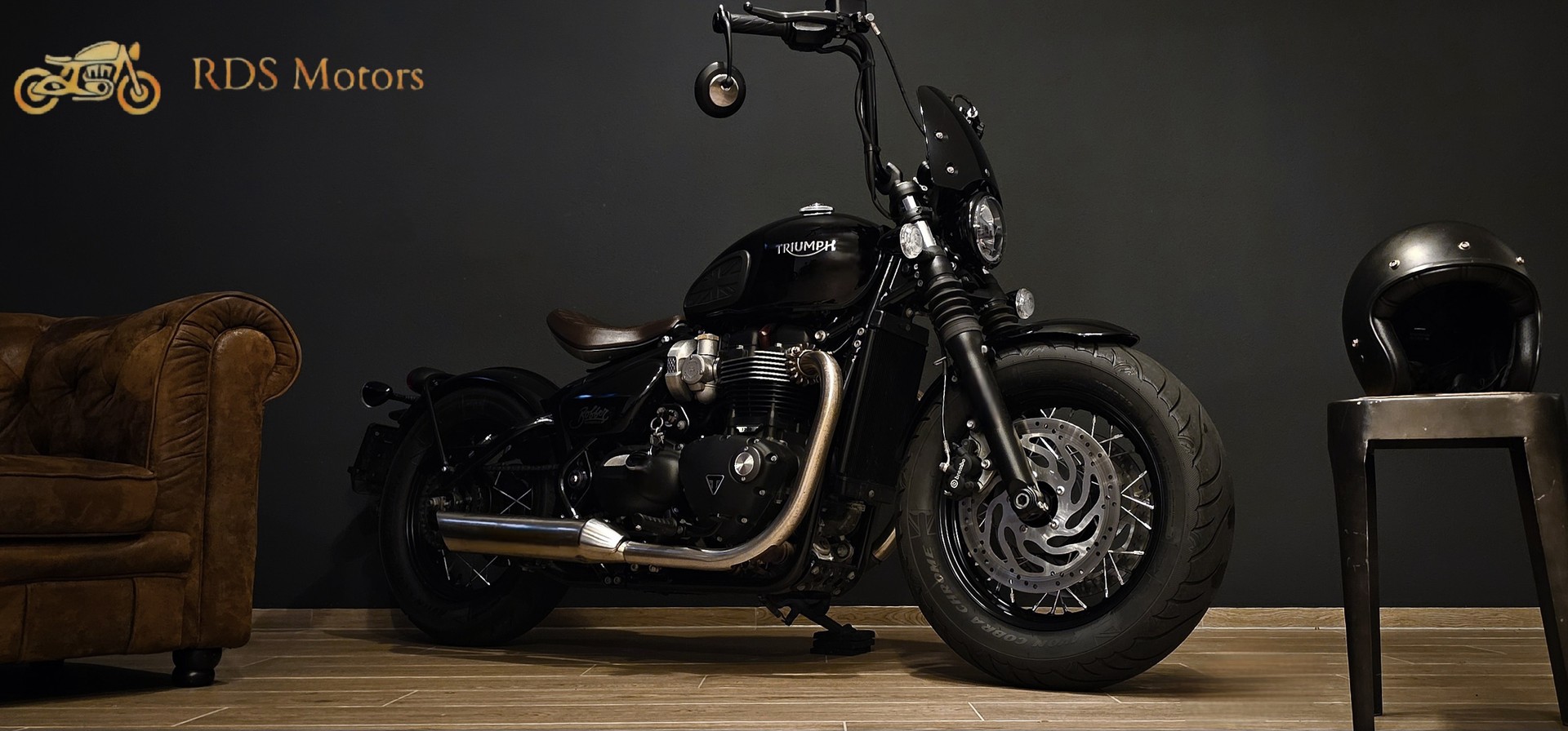 TRIUMPH Bonneville 1200 Bobber-image-1