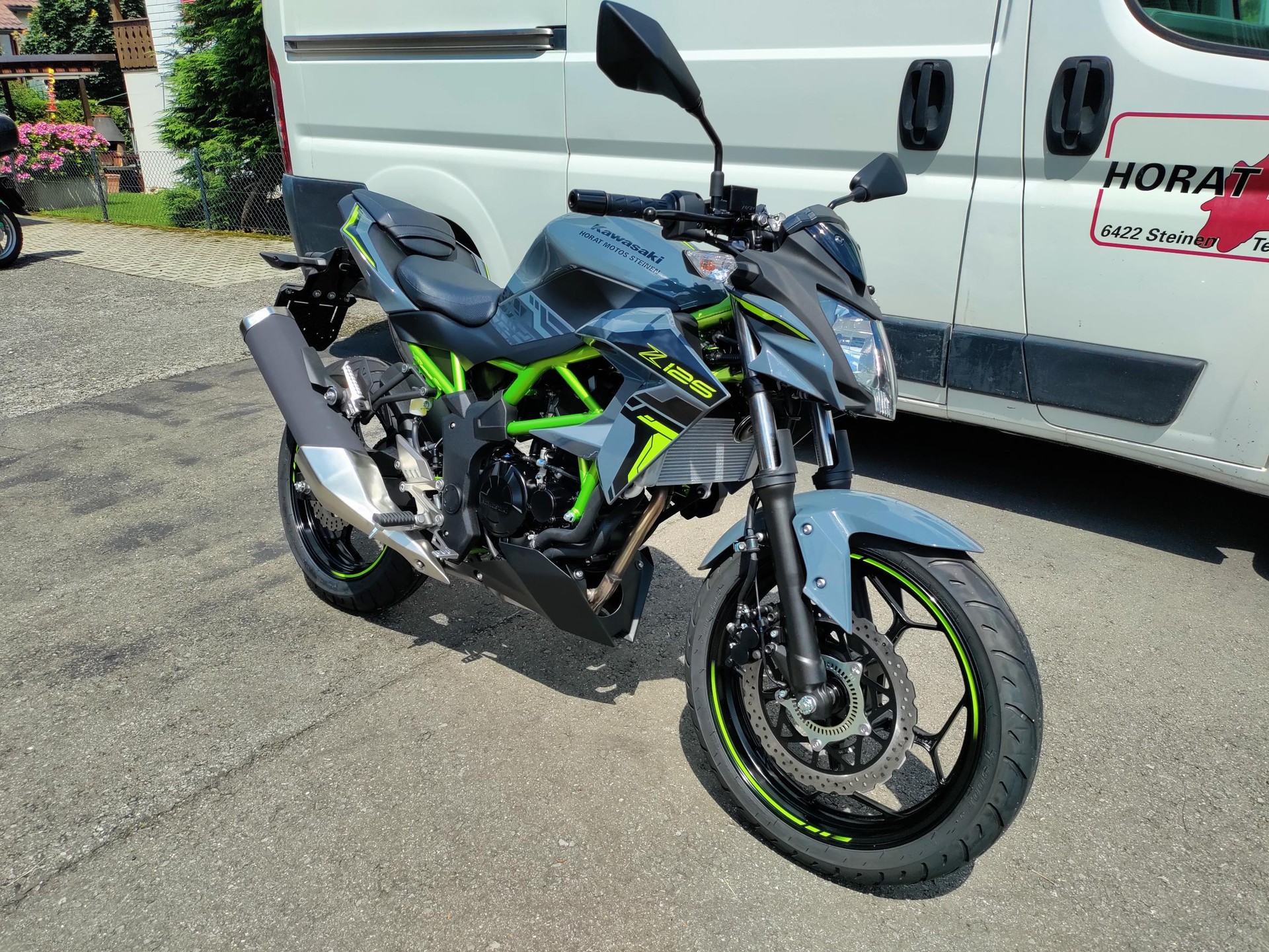 KAWASAKI Z 125-image-0