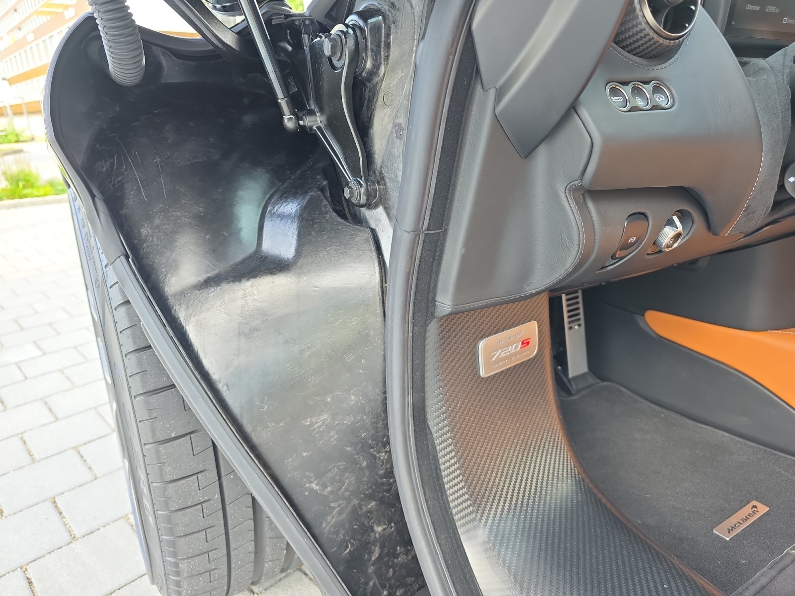 McLAREN 720S Coupé Luxury 4.0 V8 SSG-image-23