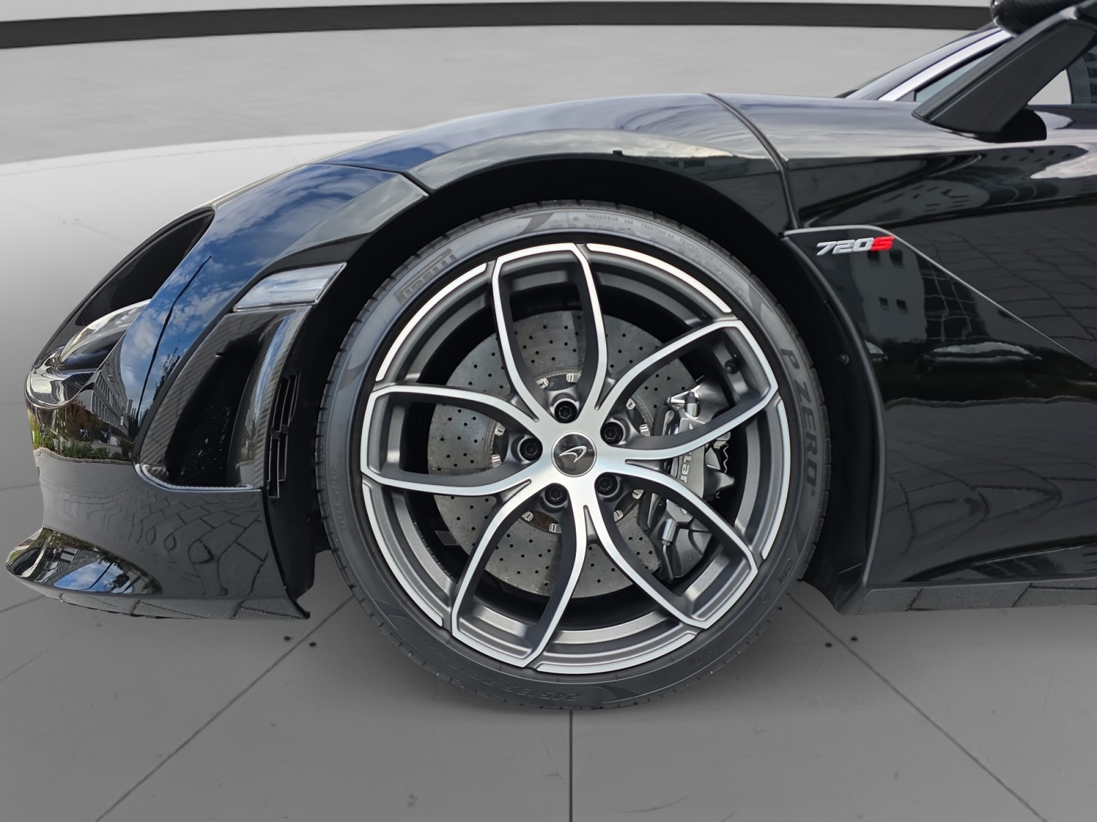 McLAREN 720S Coupé Luxury 4.0 V8 SSG-image-8