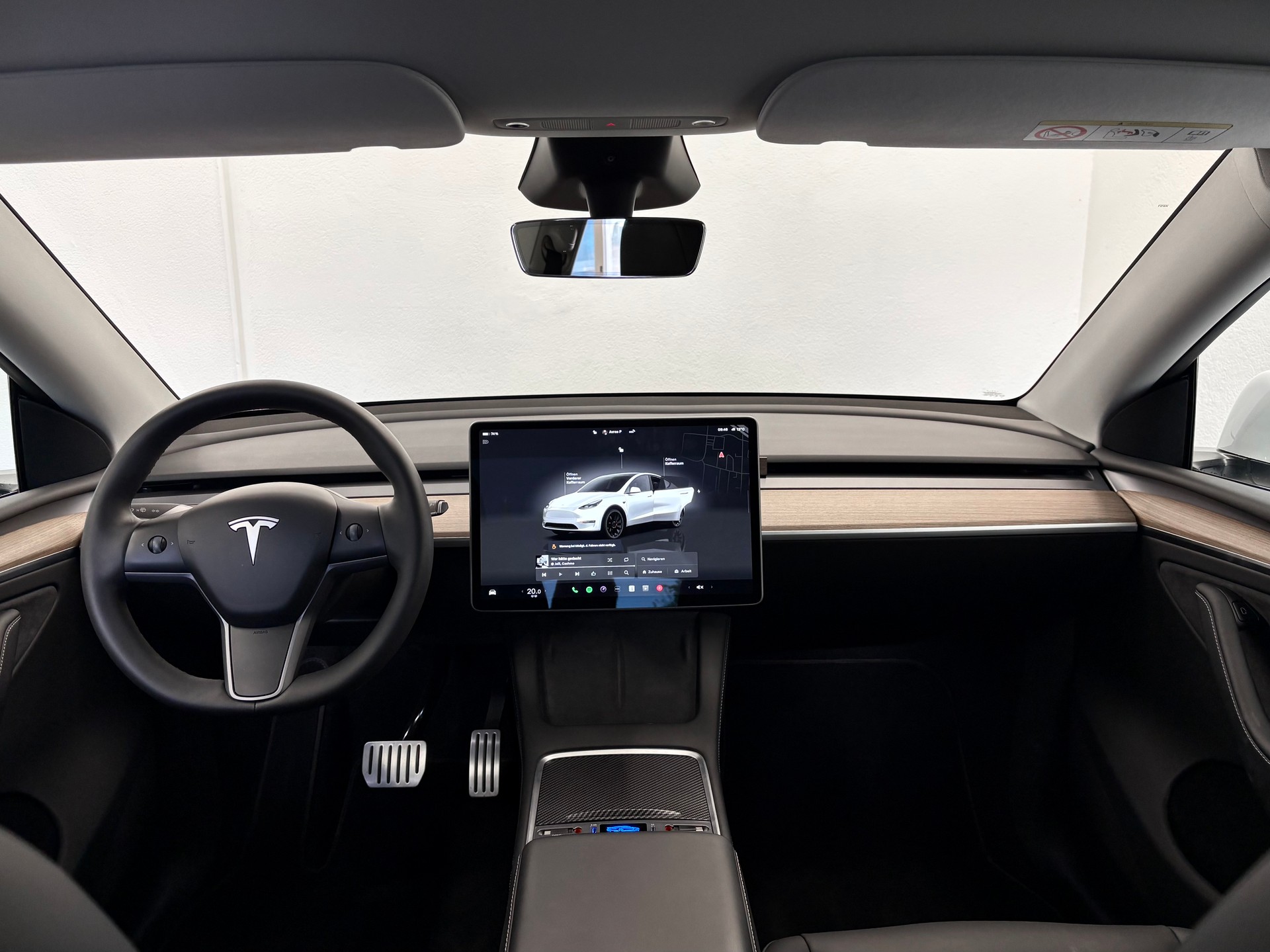 TESLA Model Y Performance-image-14