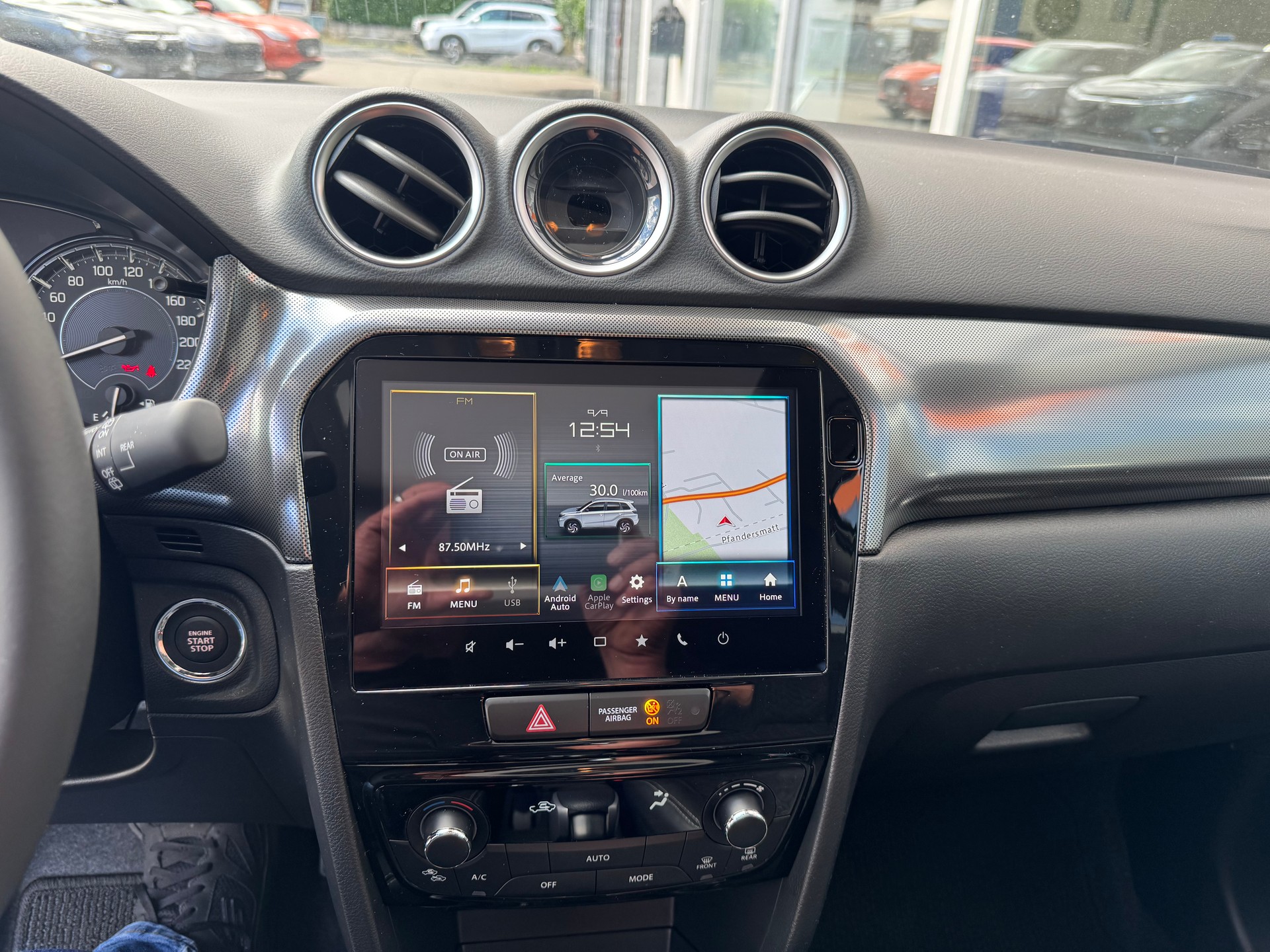 SUZUKI Vitara 1.4 Boosterjet Compact Top 4x4 Hybrid Automatic-image-9