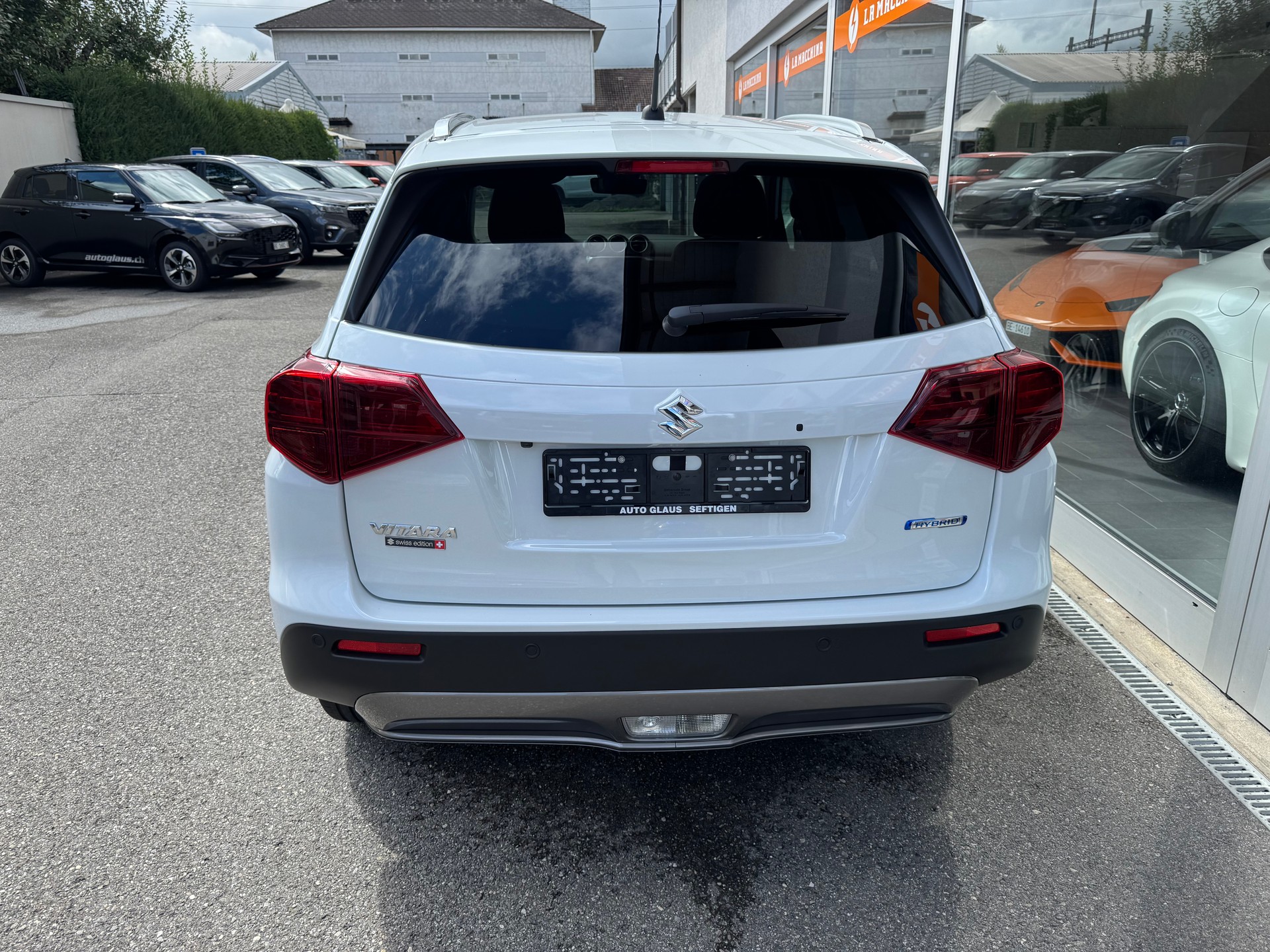 SUZUKI Vitara 1.4 Boosterjet Compact Top 4x4 Hybrid Automatic-showroom-element-3