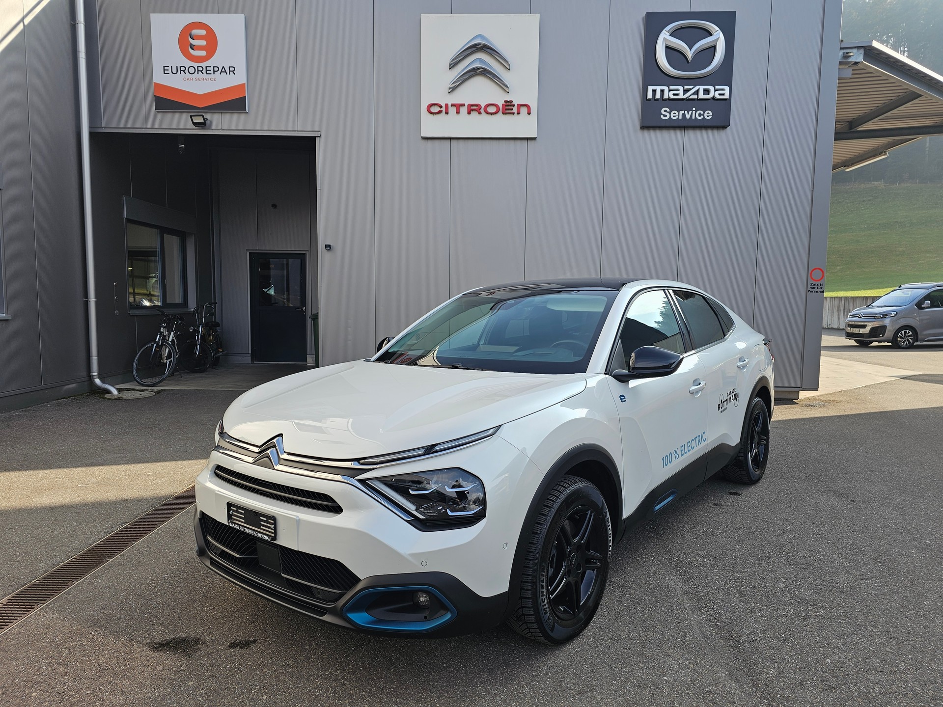 CITROEN C4 X 100 kW Shine