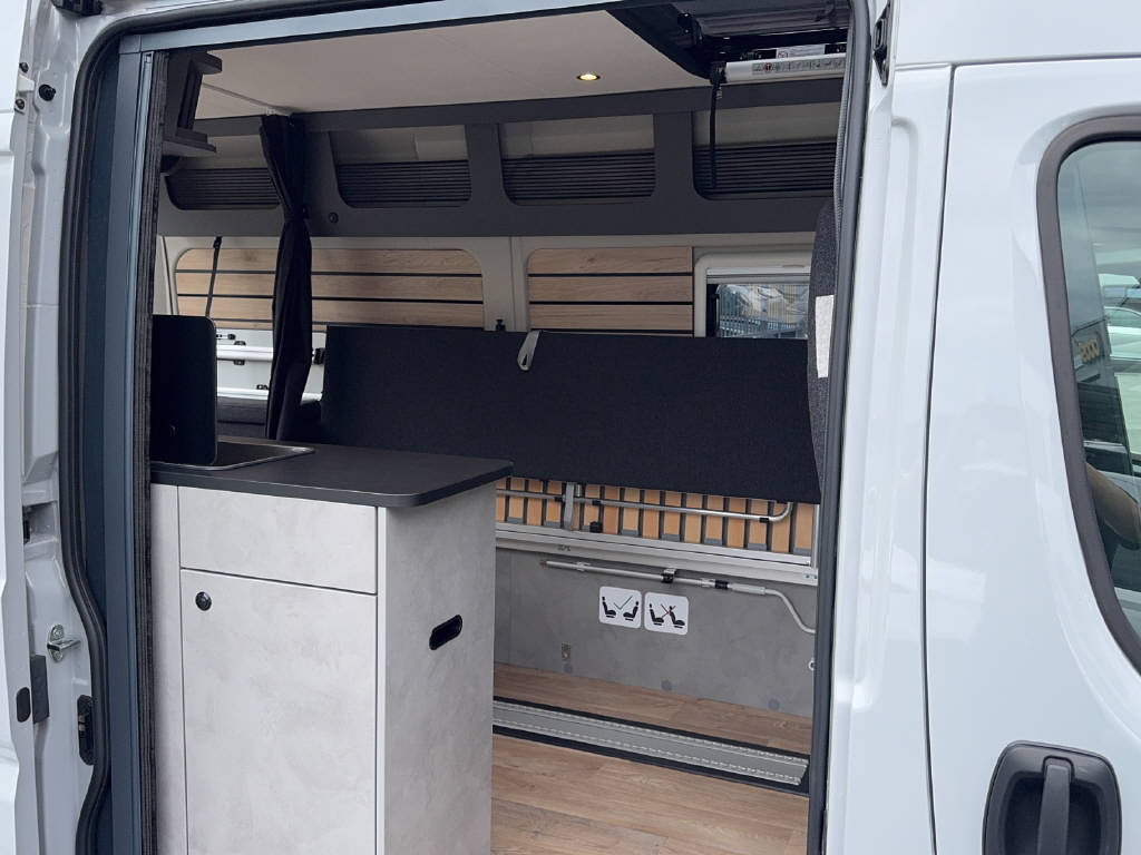 CROSSCAMP Opel Movano Flex 541 3.5 t L2 H2 2.2 TD 140-image-3