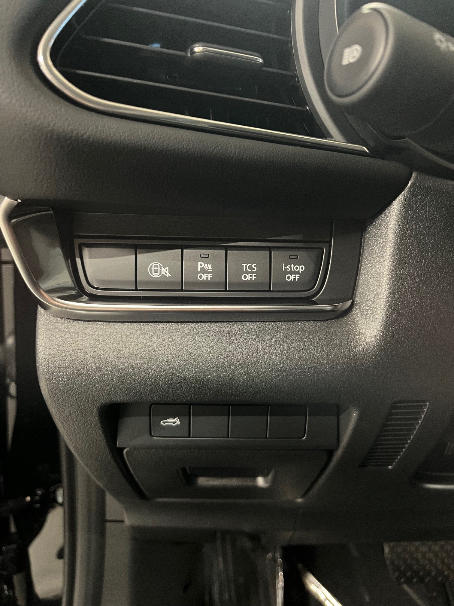 MAZDA CX-30 SKYACTIV-X 186 M Hybrid Homura AWD AT-image-13