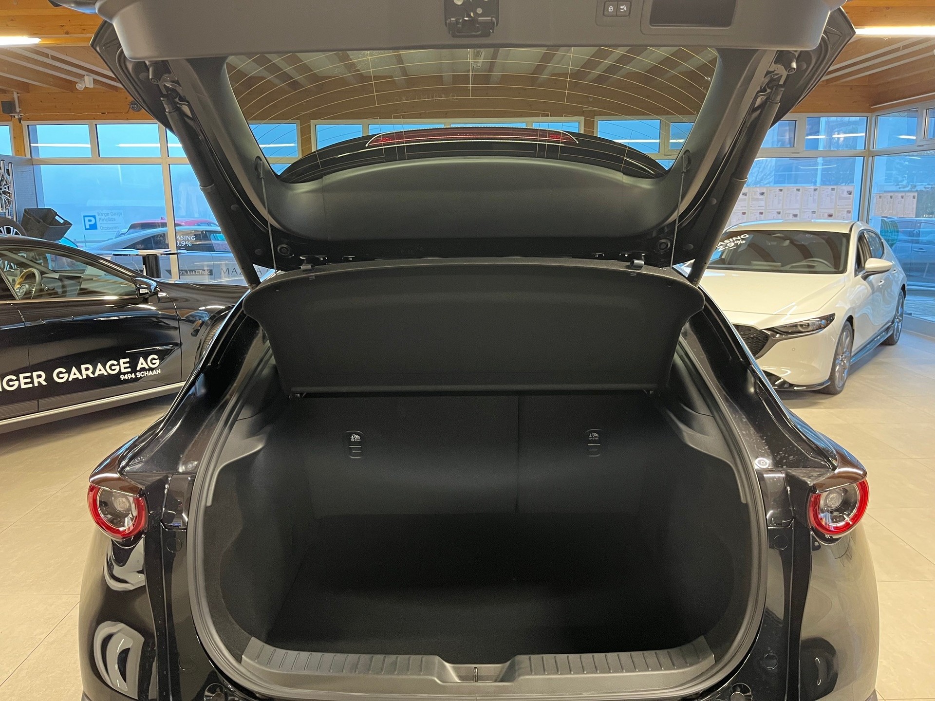 MAZDA CX-30 SKYACTIV-X 186 M Hybrid Homura AWD AT-image-14