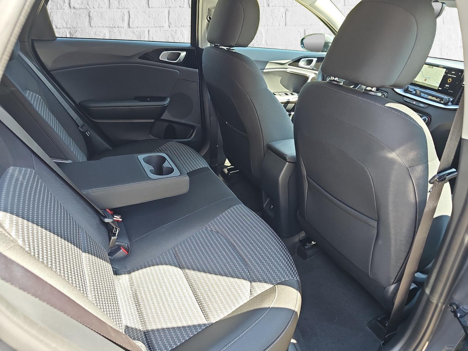 KIA Ceed 1.5 T-GDi MHEV Power-image-18