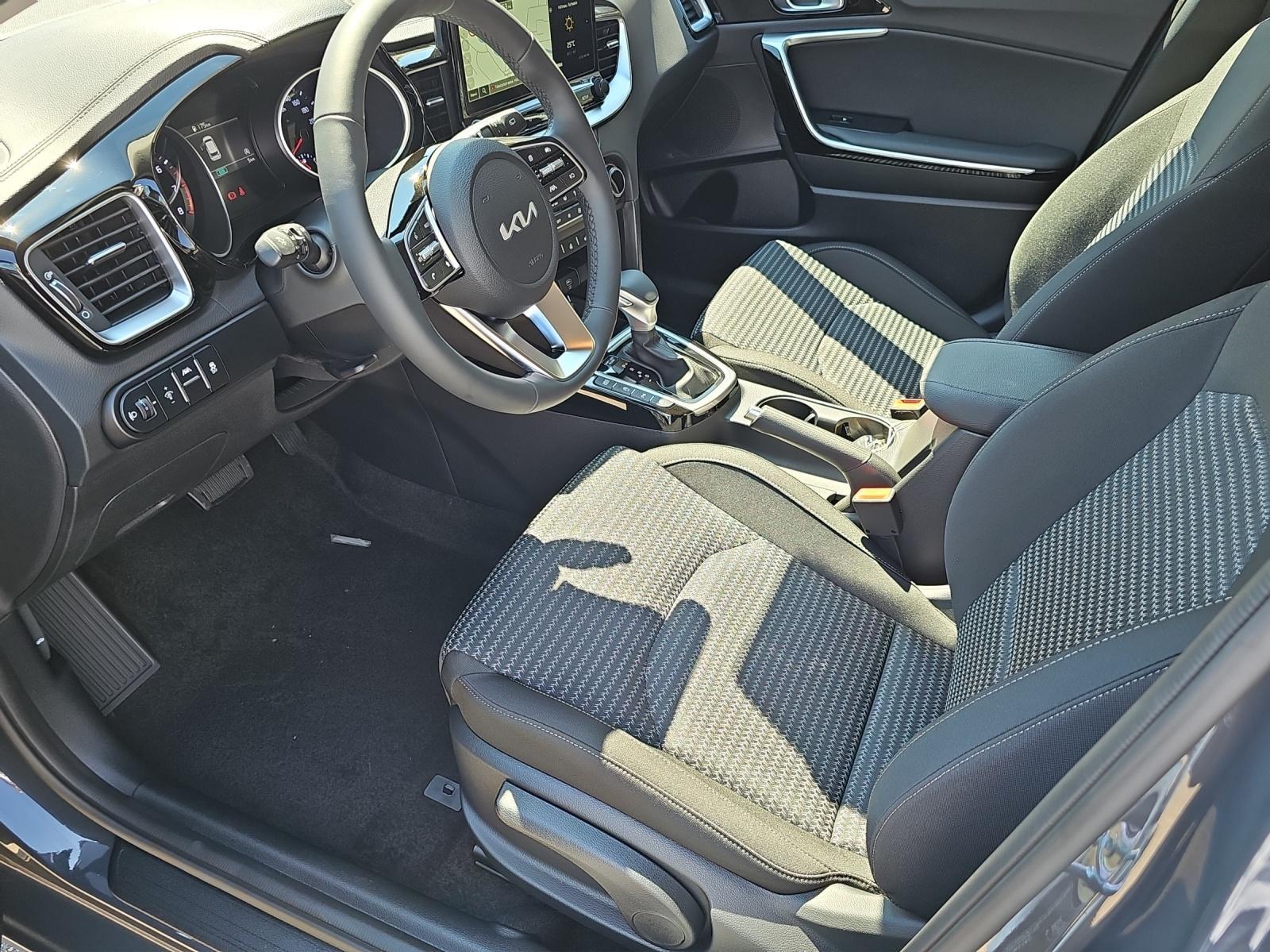 KIA Ceed 1.5 T-GDi MHEV Power-image-26
