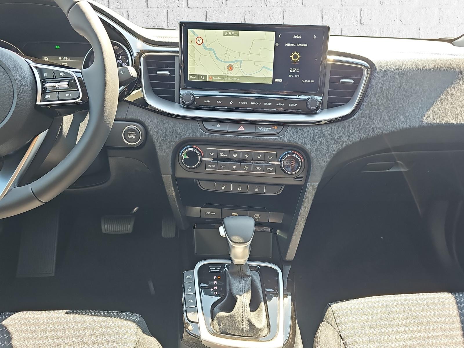 KIA Ceed 1.5 T-GDi MHEV Power-image-5