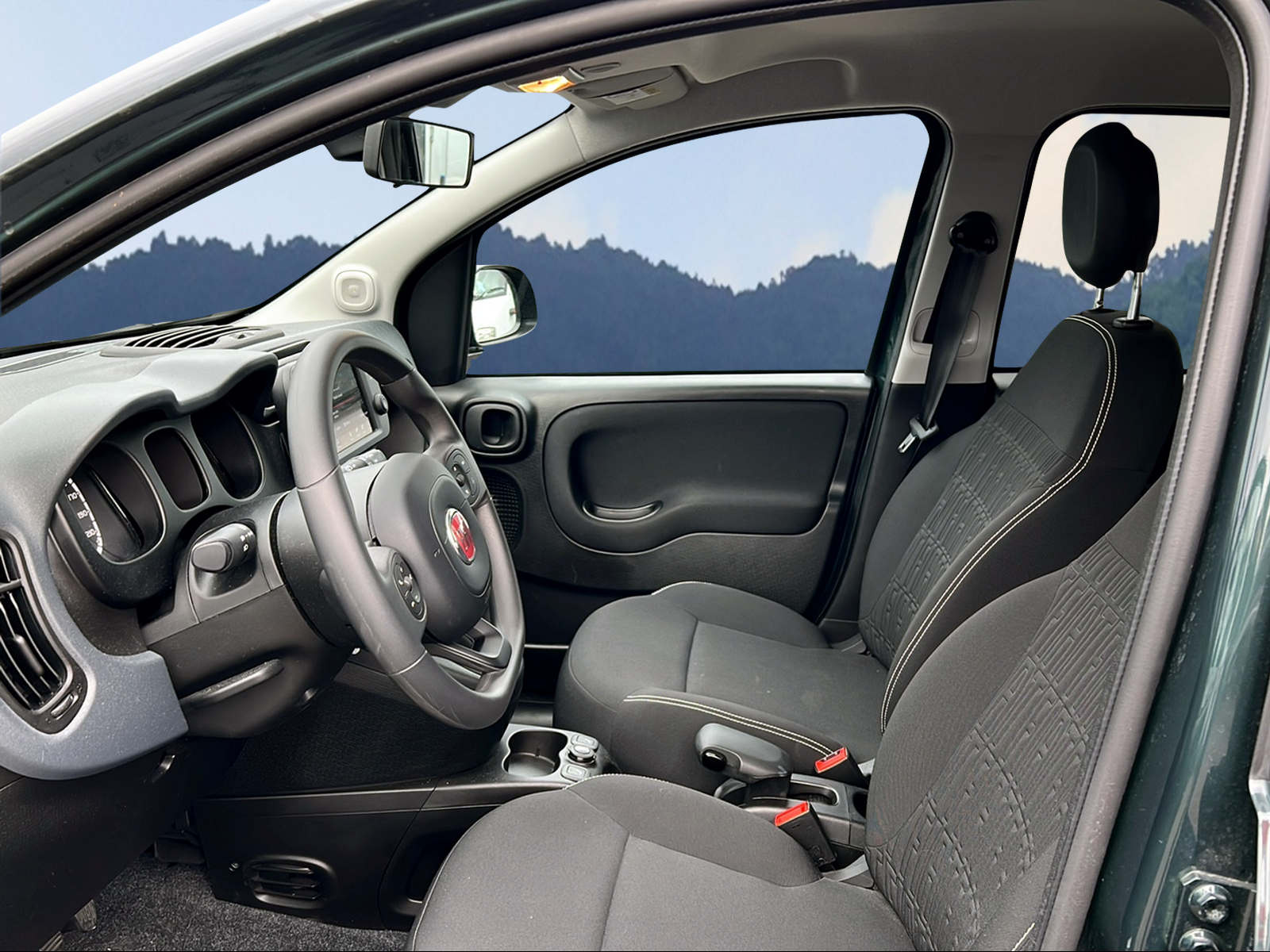 FIAT Panda 1.0 MHEV Cross-image-14