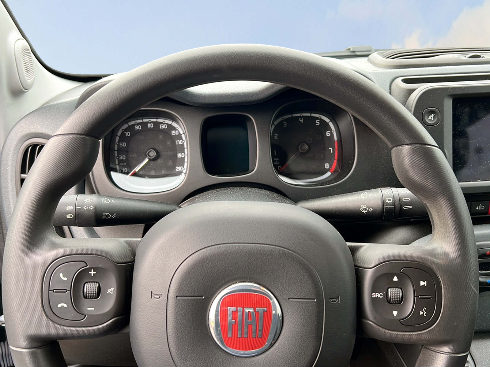 FIAT Panda 1.0 MHEV Cross-image-8