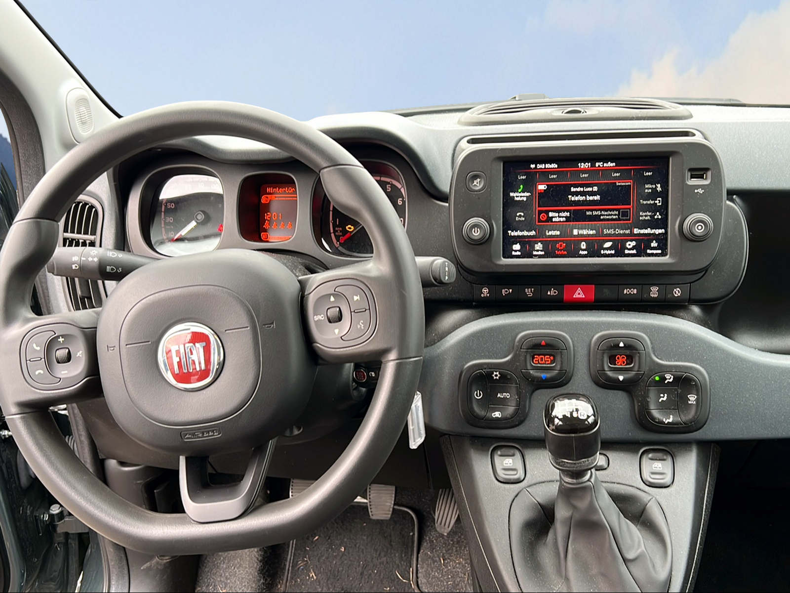 FIAT Panda 1.0 MHEV Cross-image-13