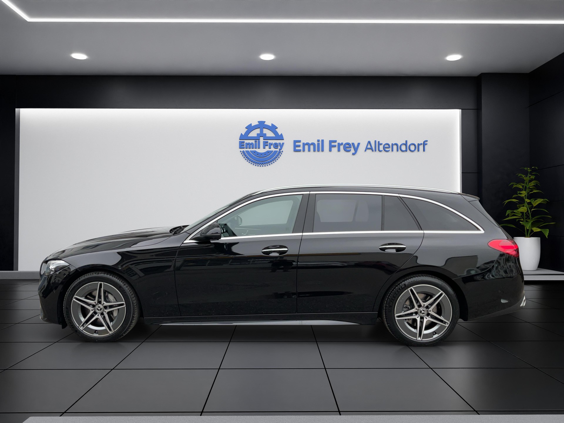 MERCEDES-BENZ C 220 d 4MATIC T-Modell Swiss Star AMG Line-showroom-element-2
