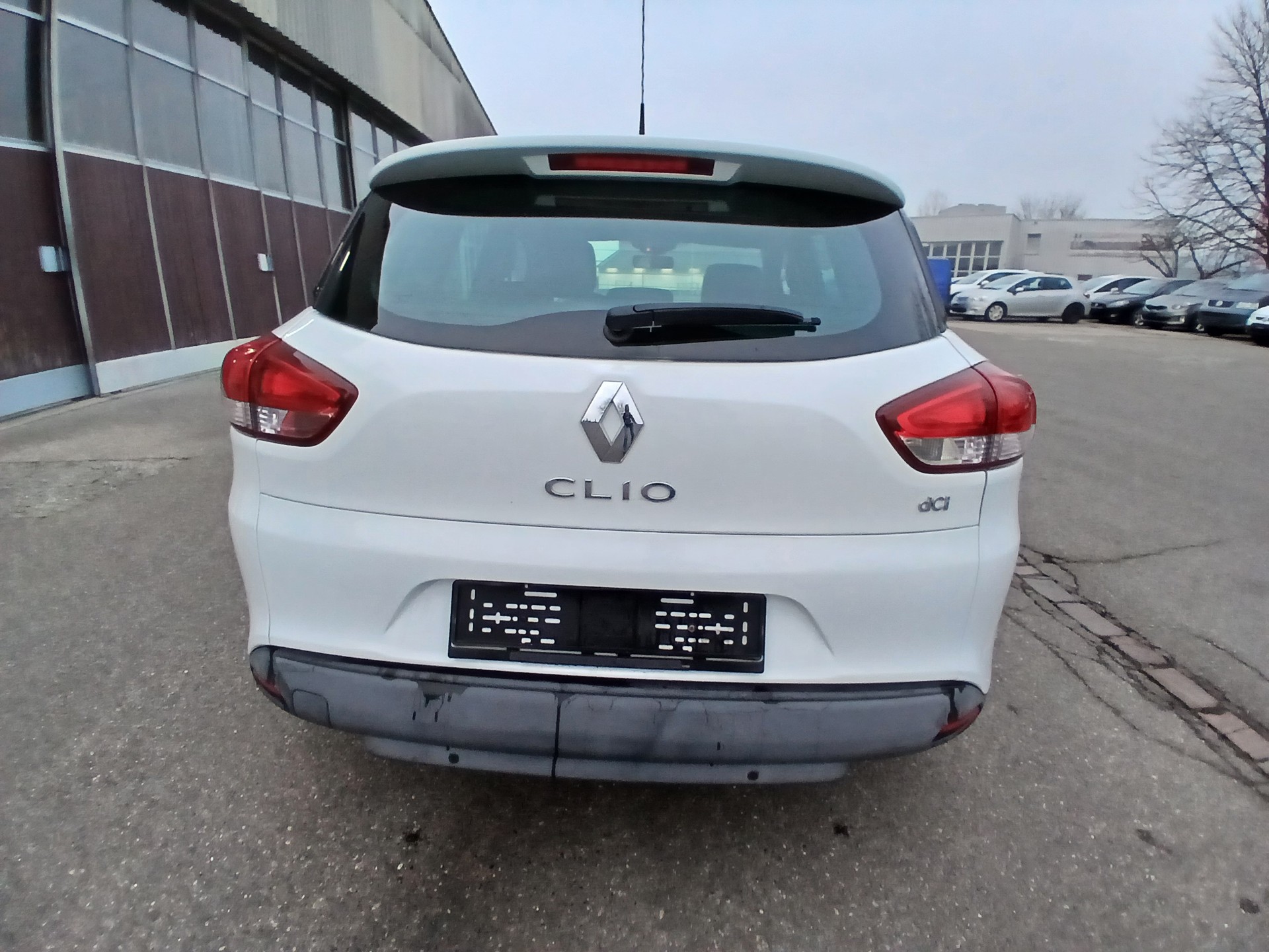 RENAULT Clio Grandtour 1.5 dCi Swiss Edition EDC-image-3