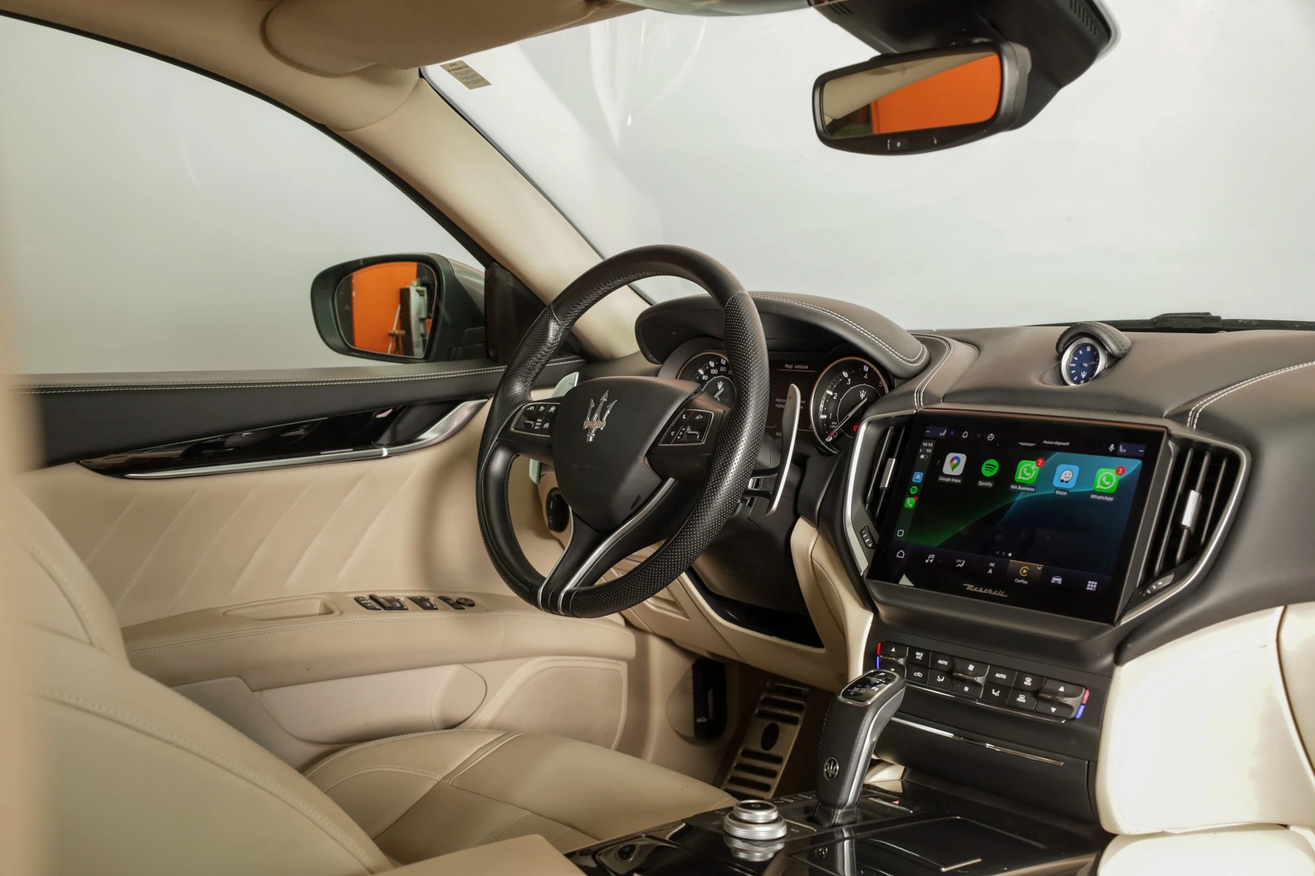 MASERATI Ghibli 2.0 Hybrid Gransport Essence Automatica-showroom-element-2
