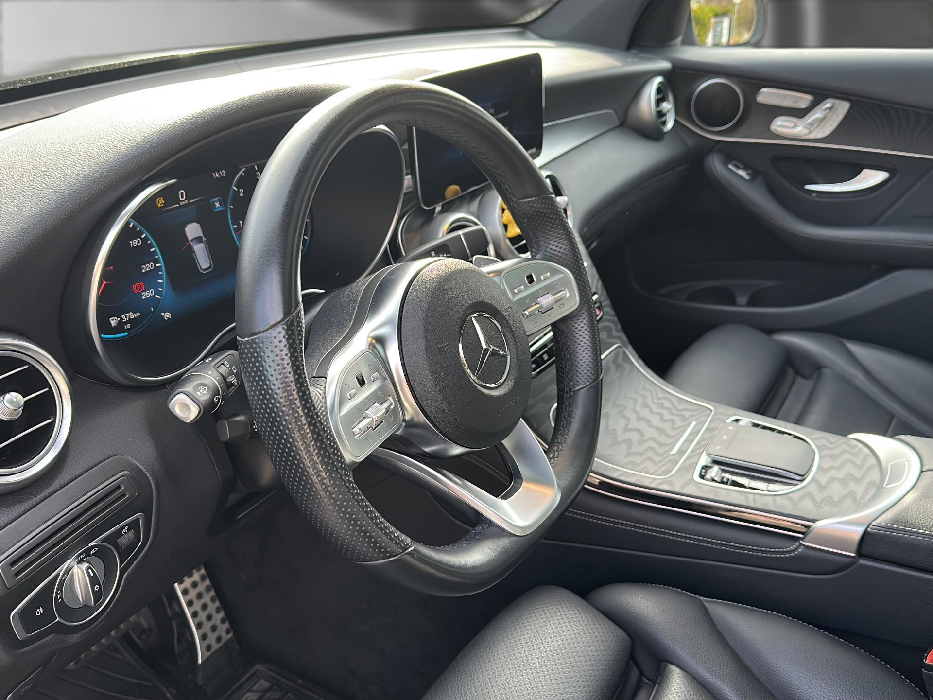 MERCEDES-BENZ GLC 220 d 4Matic 9G-Tronic-image-10