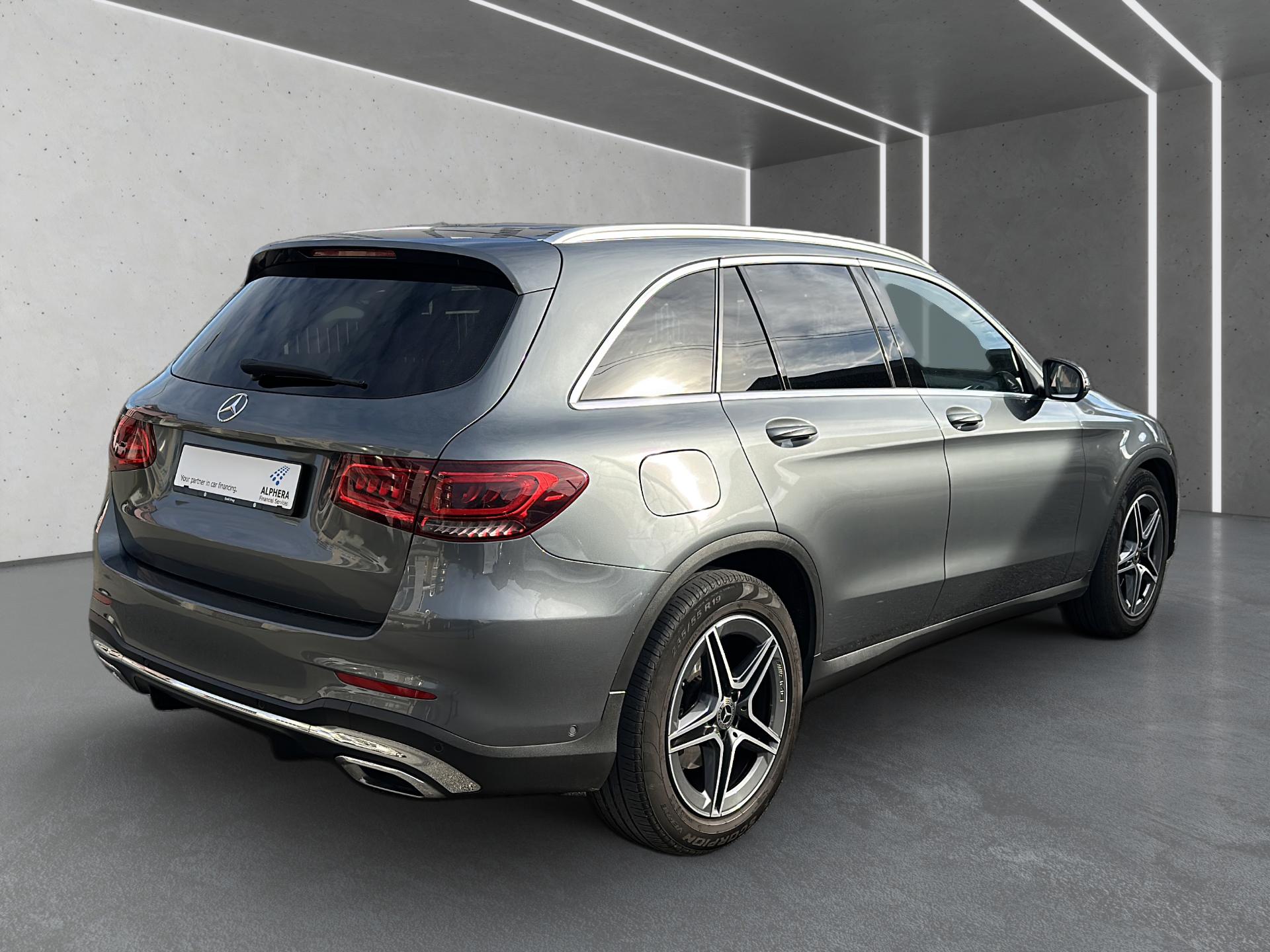 MERCEDES-BENZ GLC 220 d 4Matic 9G-Tronic-image-5