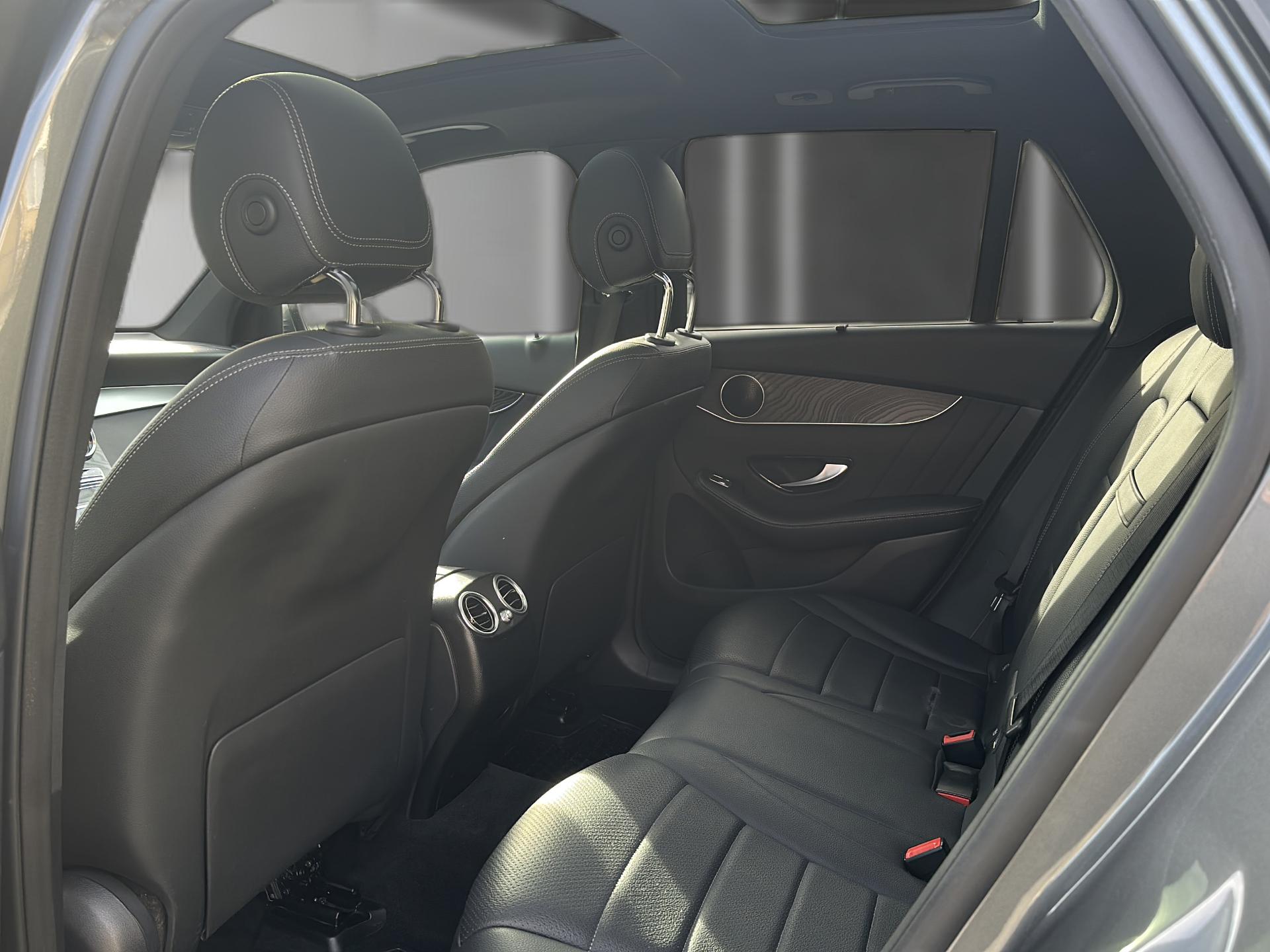 MERCEDES-BENZ GLC 220 d 4Matic 9G-Tronic-image-15