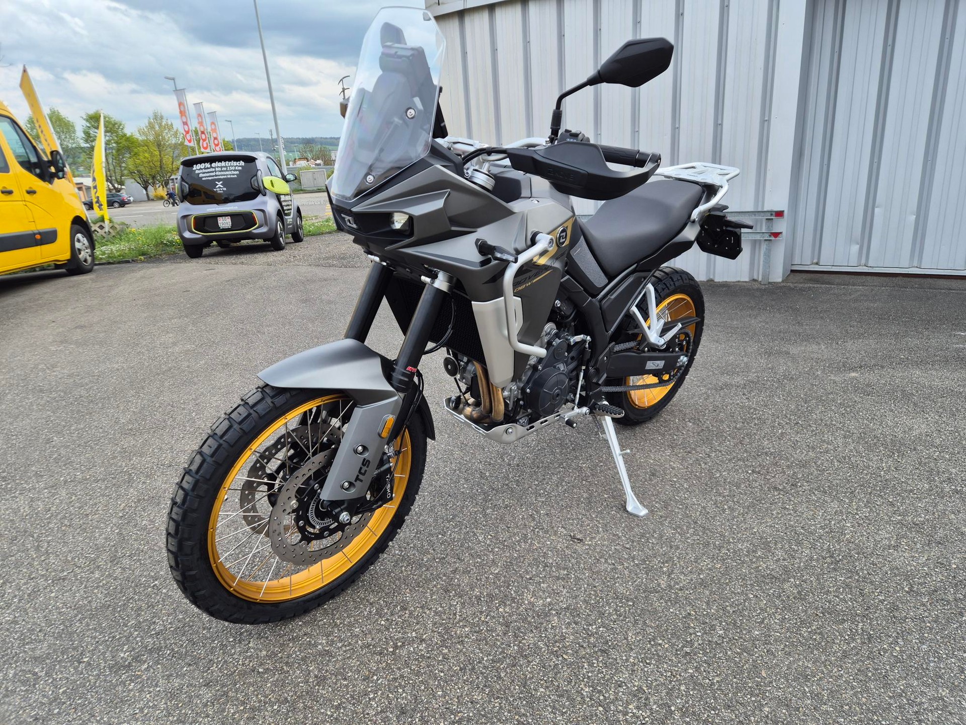 KOVE 800 X Pro Adventure-image-0
