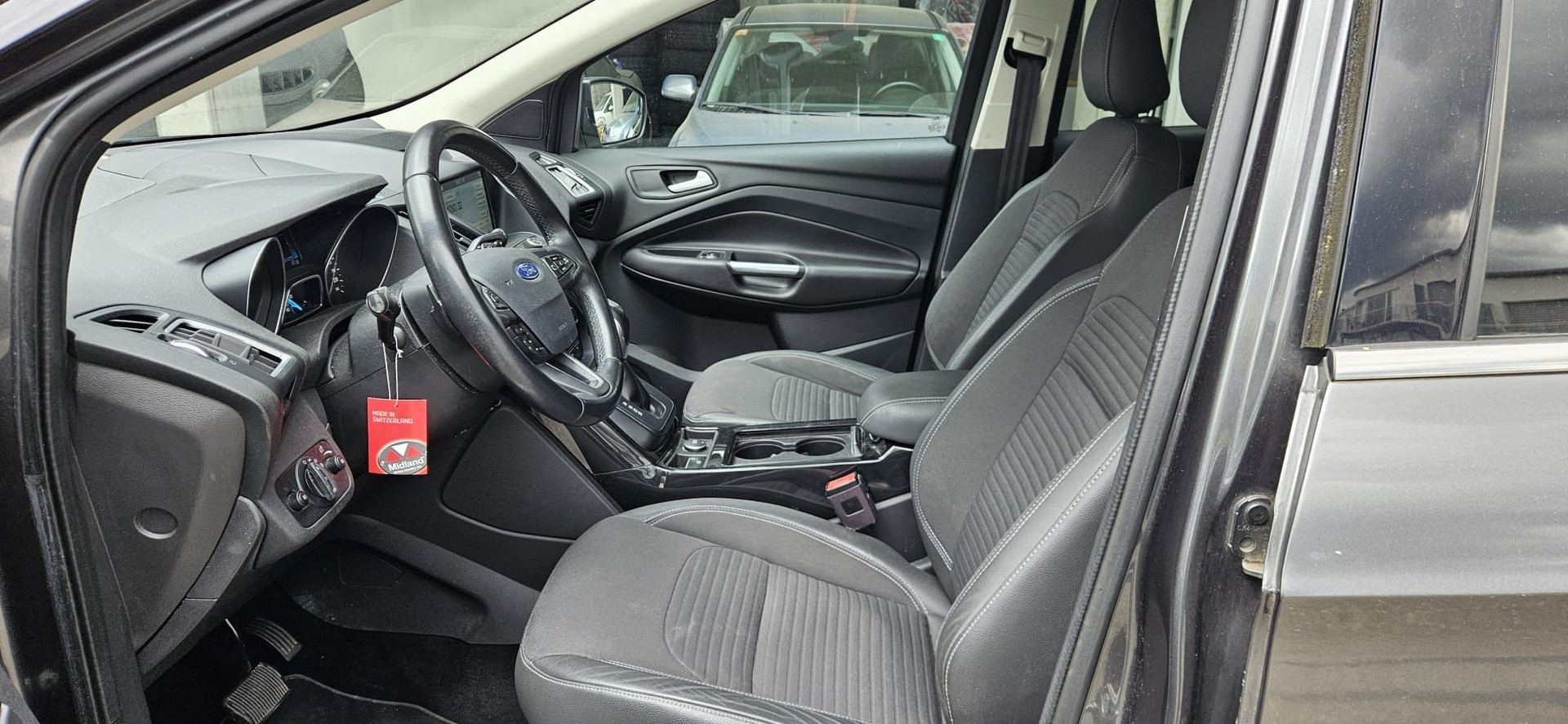 FORD Kuga 1.5 SCTi ST Line High 4WD Automatic-image-9