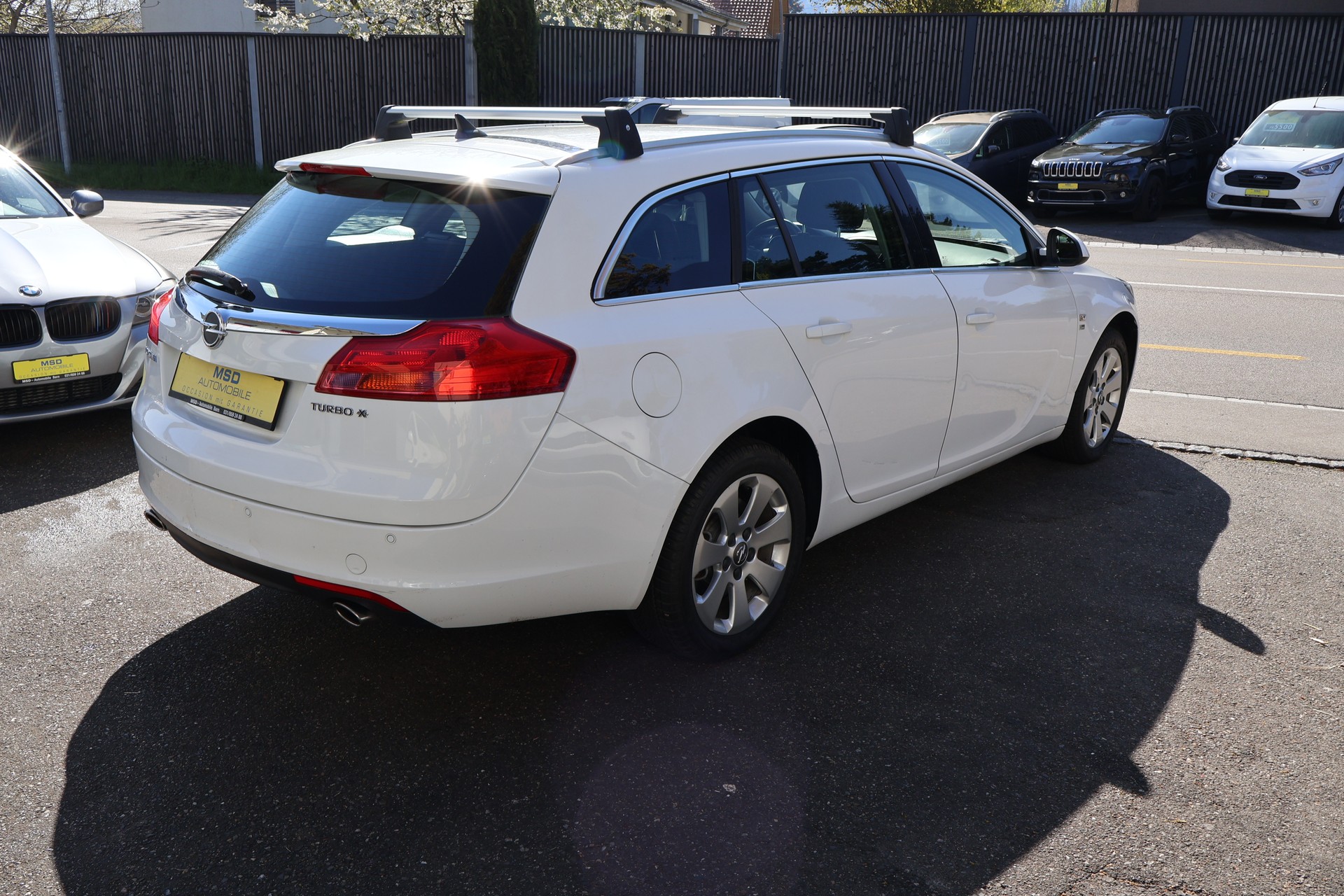 OPEL Insignia ST 2.0 Turbo AnniversaryEd 4WD Aut.-image-4