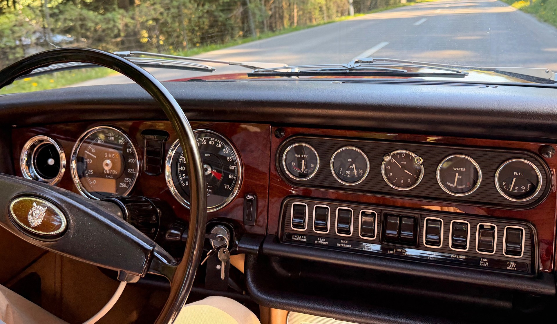 JAGUAR XJ12 Serie 1-image-5