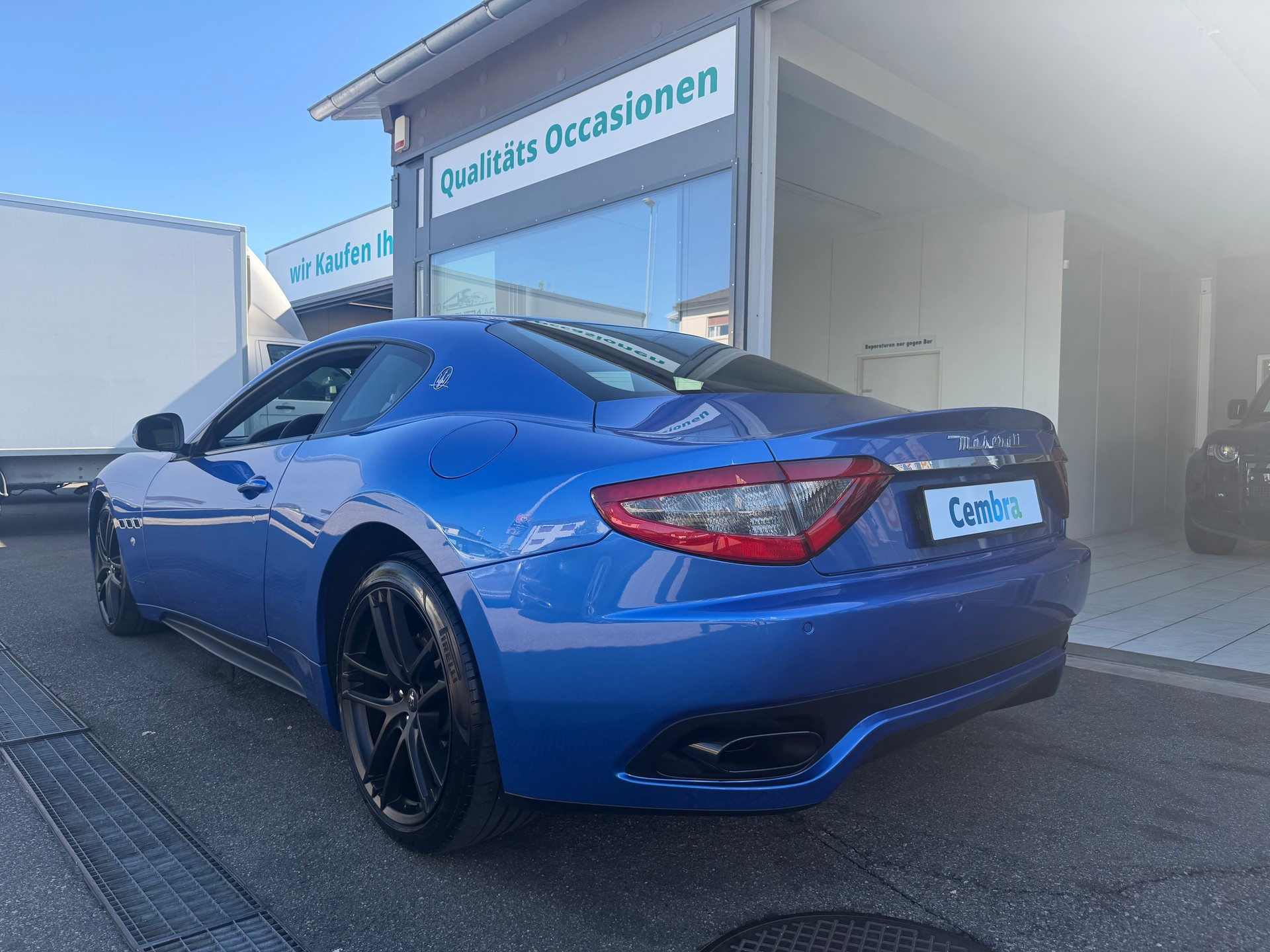 MASERATI GranTurismo Sport Automatica-showroom-element-2