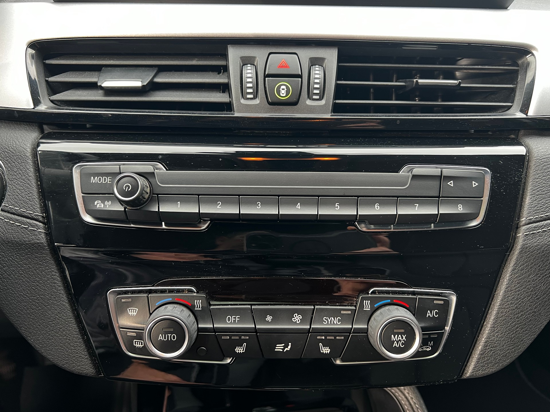 BMW X2 xDrive 20d Steptronic-image-14