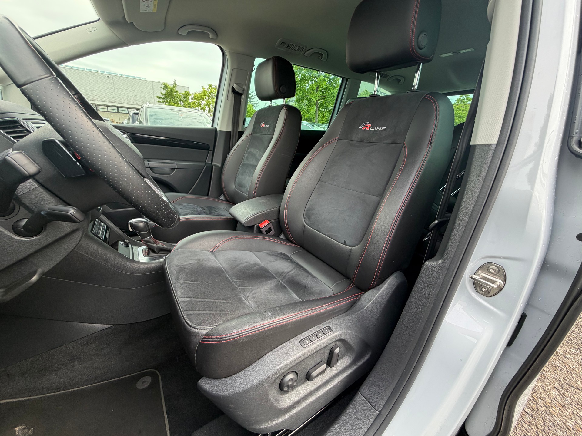 SEAT Alhambra 1.4 TSI FR Line DSG-image-8