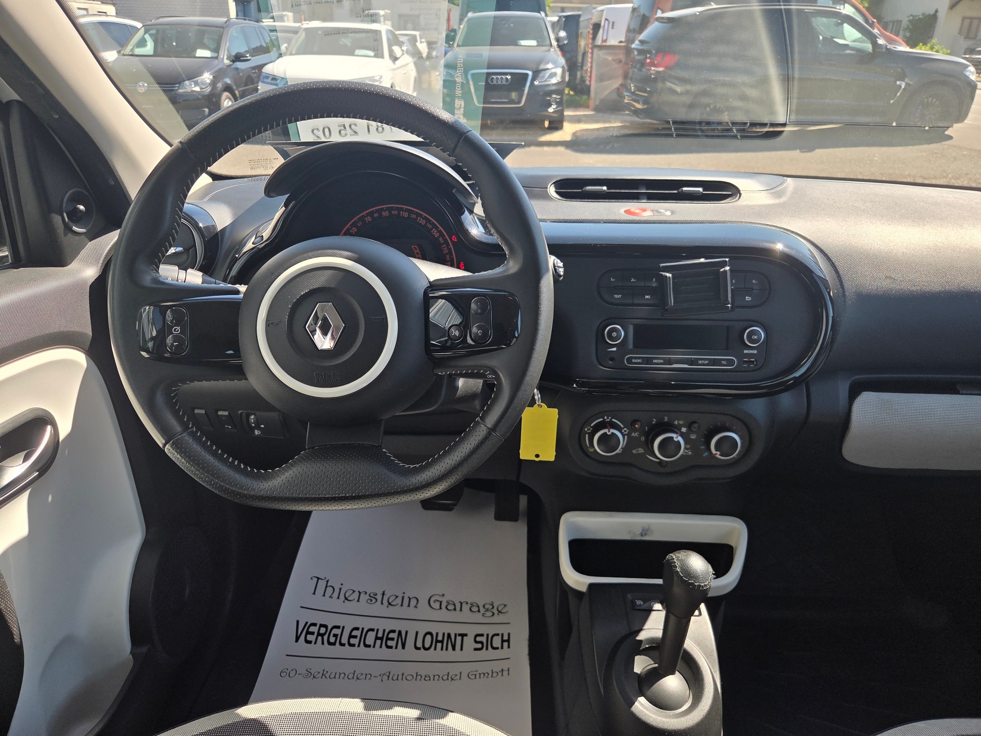 RENAULT Twingo 0.9 City EDC-image-13