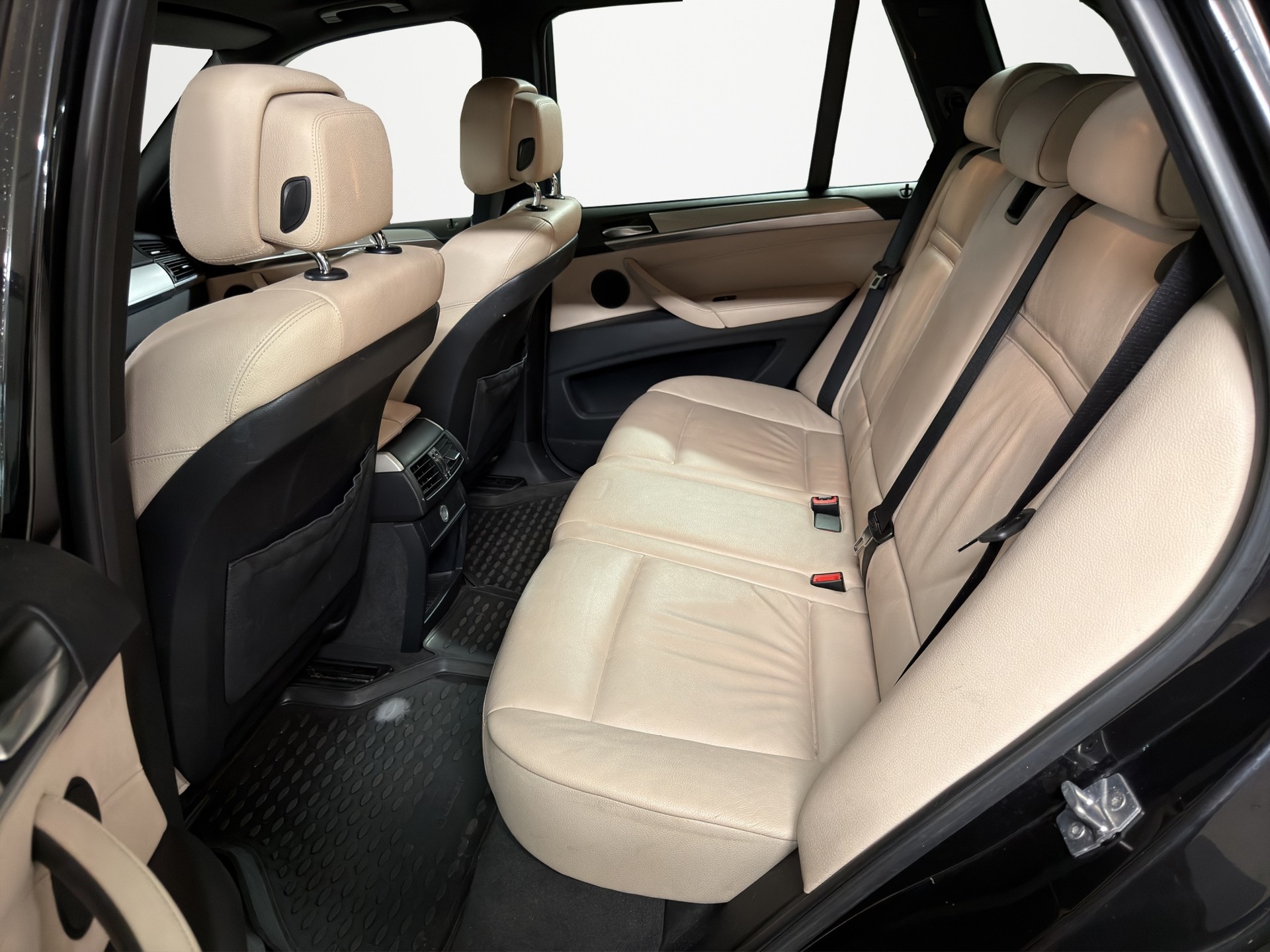 BMW X5 xDrive 30d Steptronic-image-12