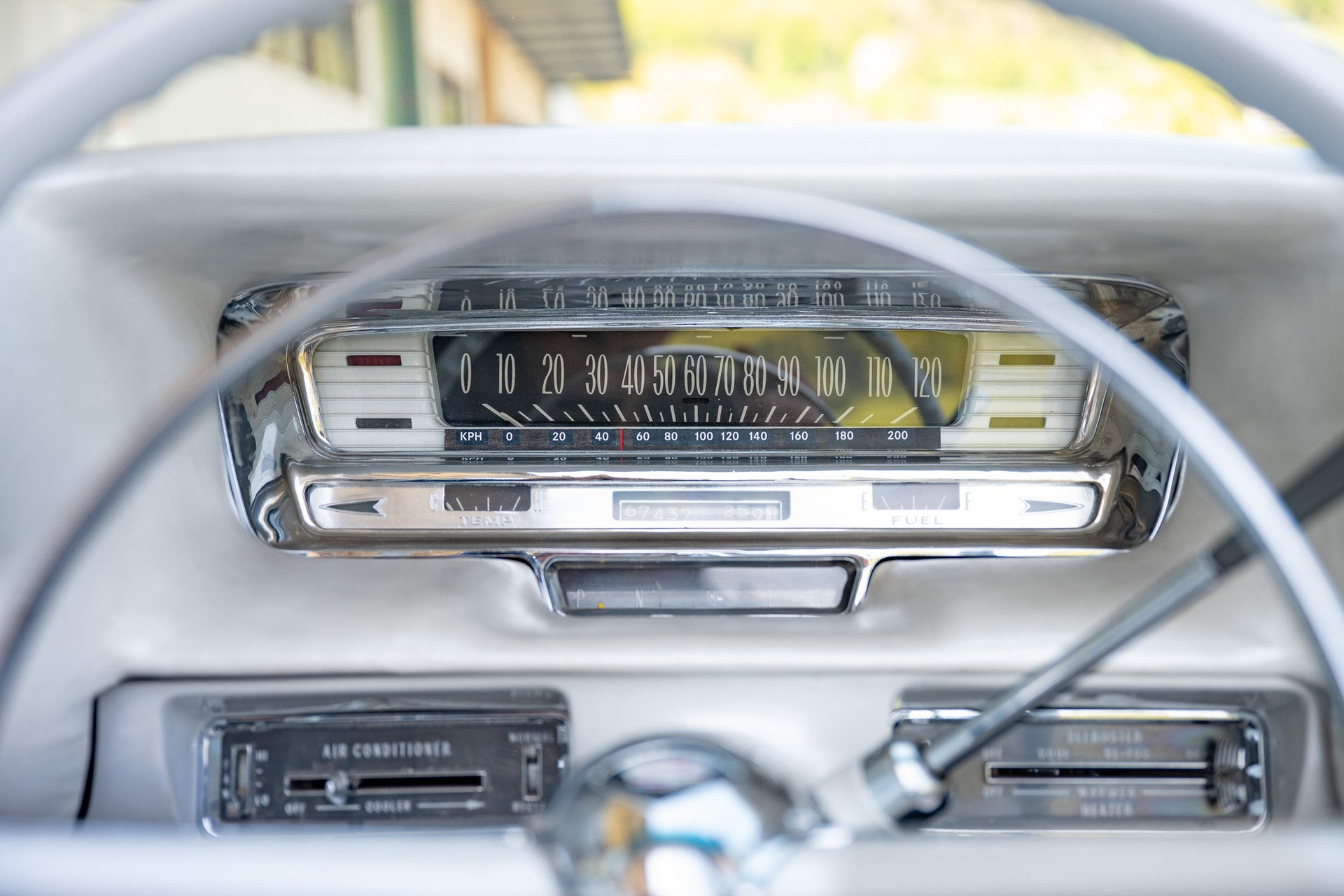 CADILLAC Convertible-image-10