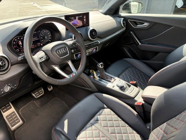 AUDI SQ2 2.0 TFSI quattro S-Tronic-image-7