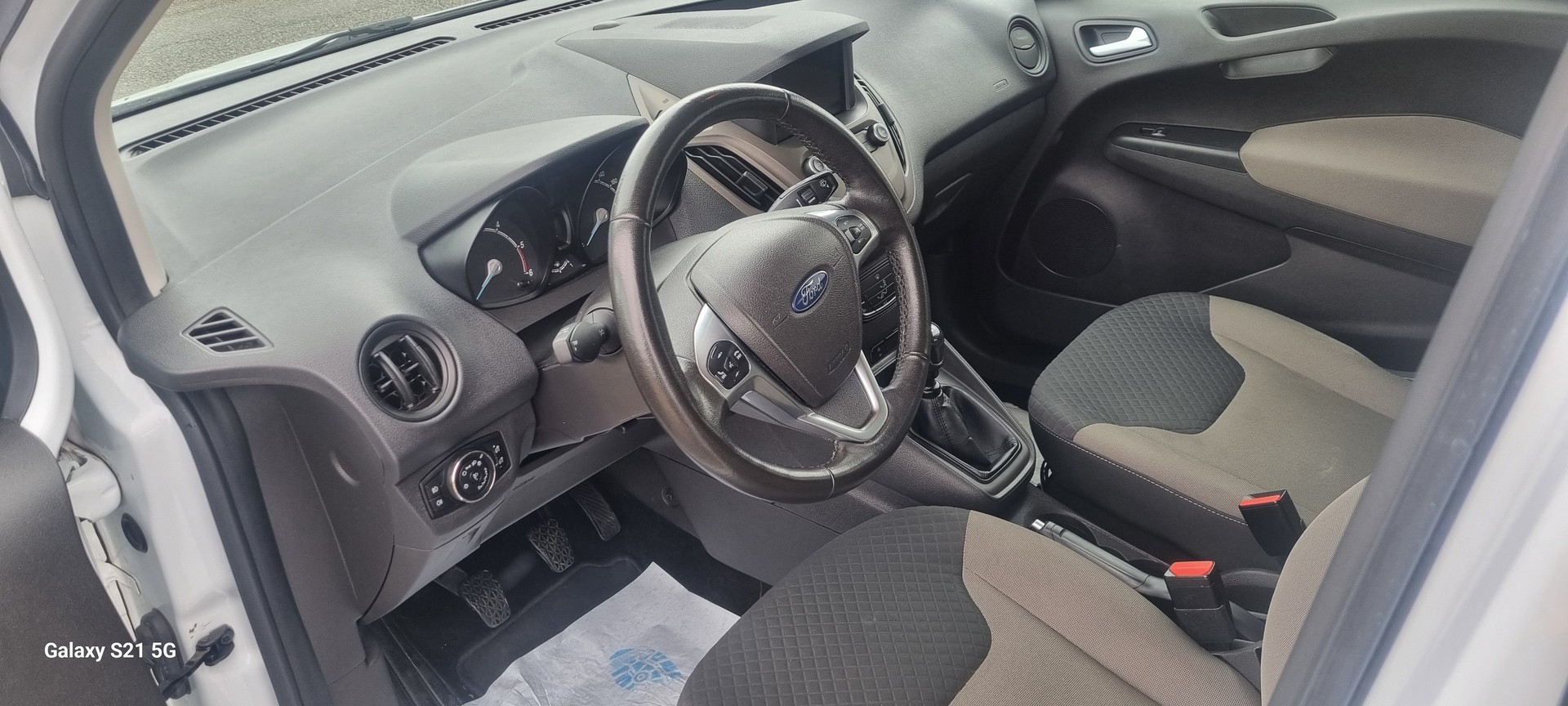 FORD Transit Courier Combi 1.5 TDCi Trend-image-12