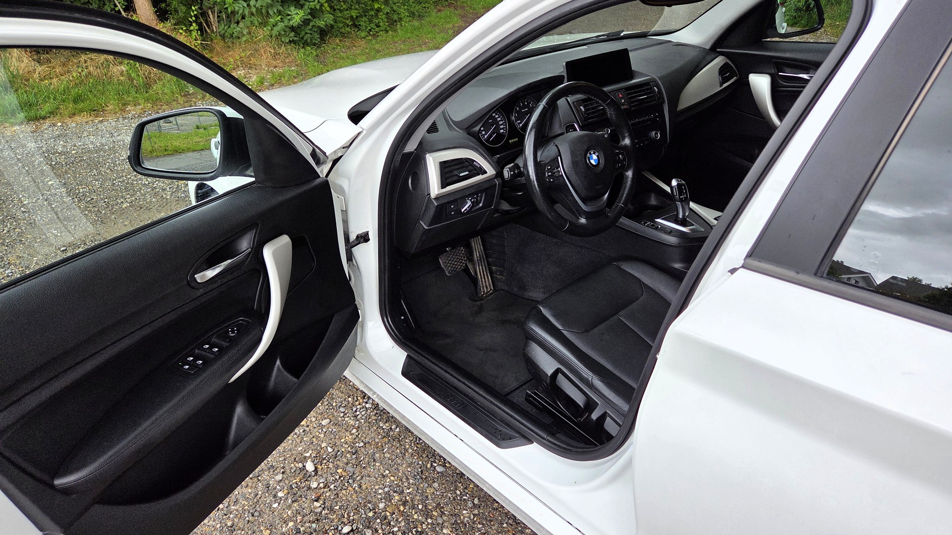 BMW 116i-image-5