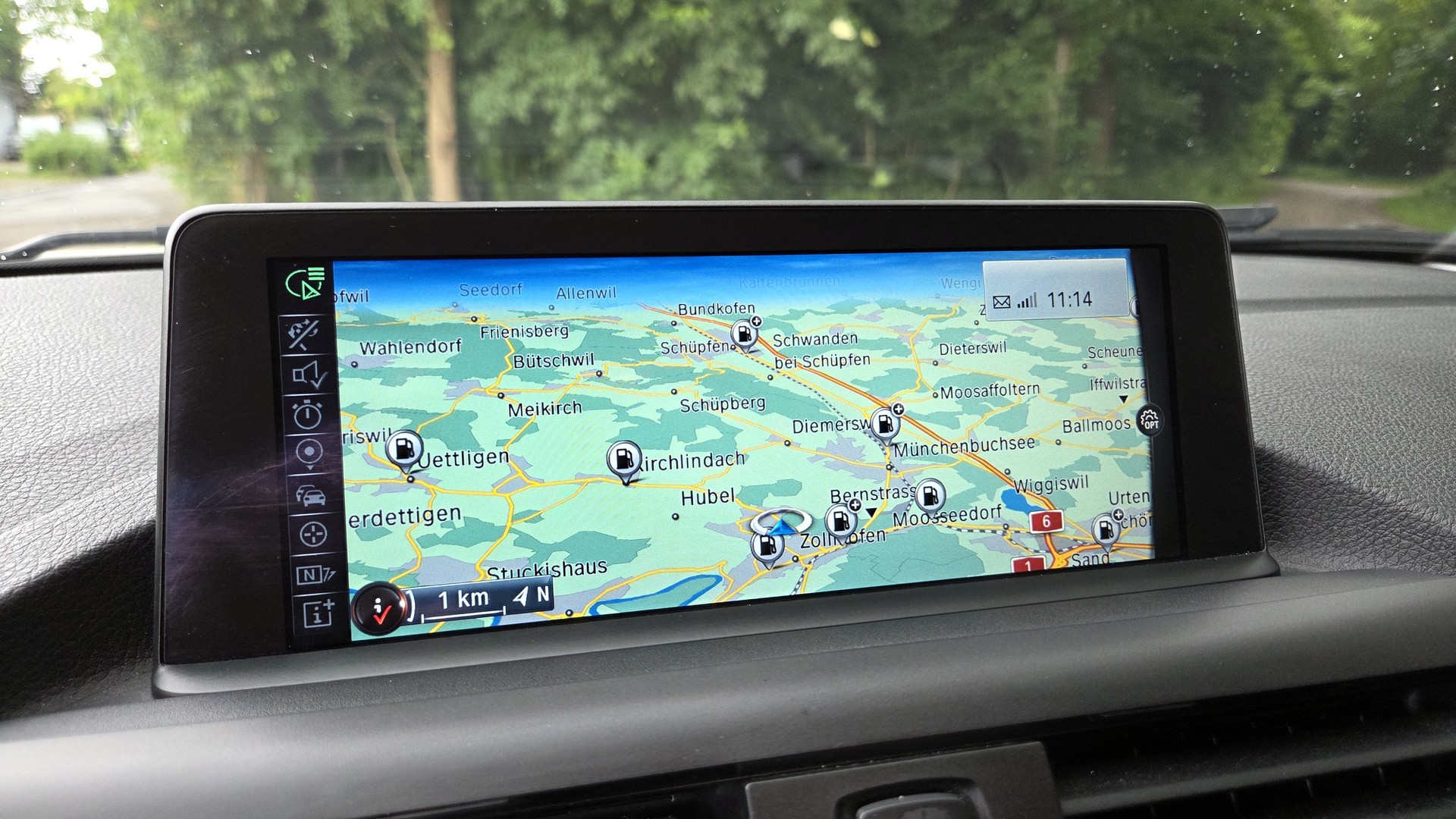 BMW 116i-image-8